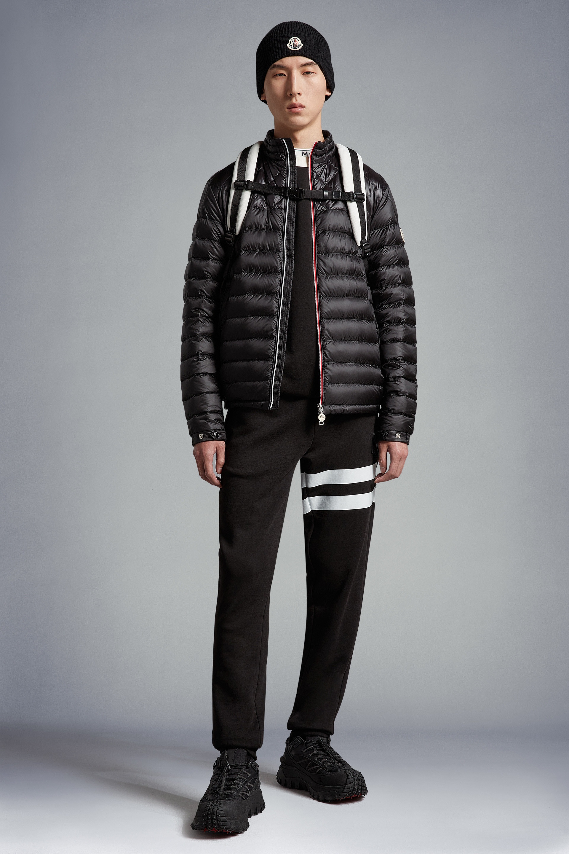 Moncler Benamou Short Down Jacket | REVERSIBLE