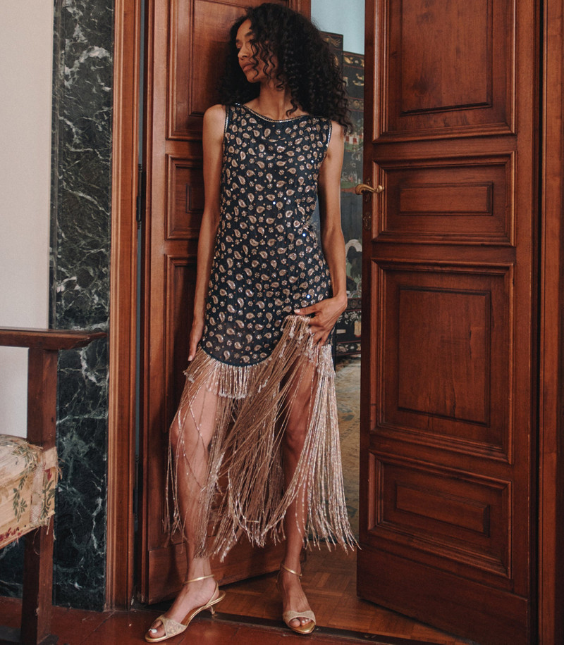 LUMINAIRE DRESS 6