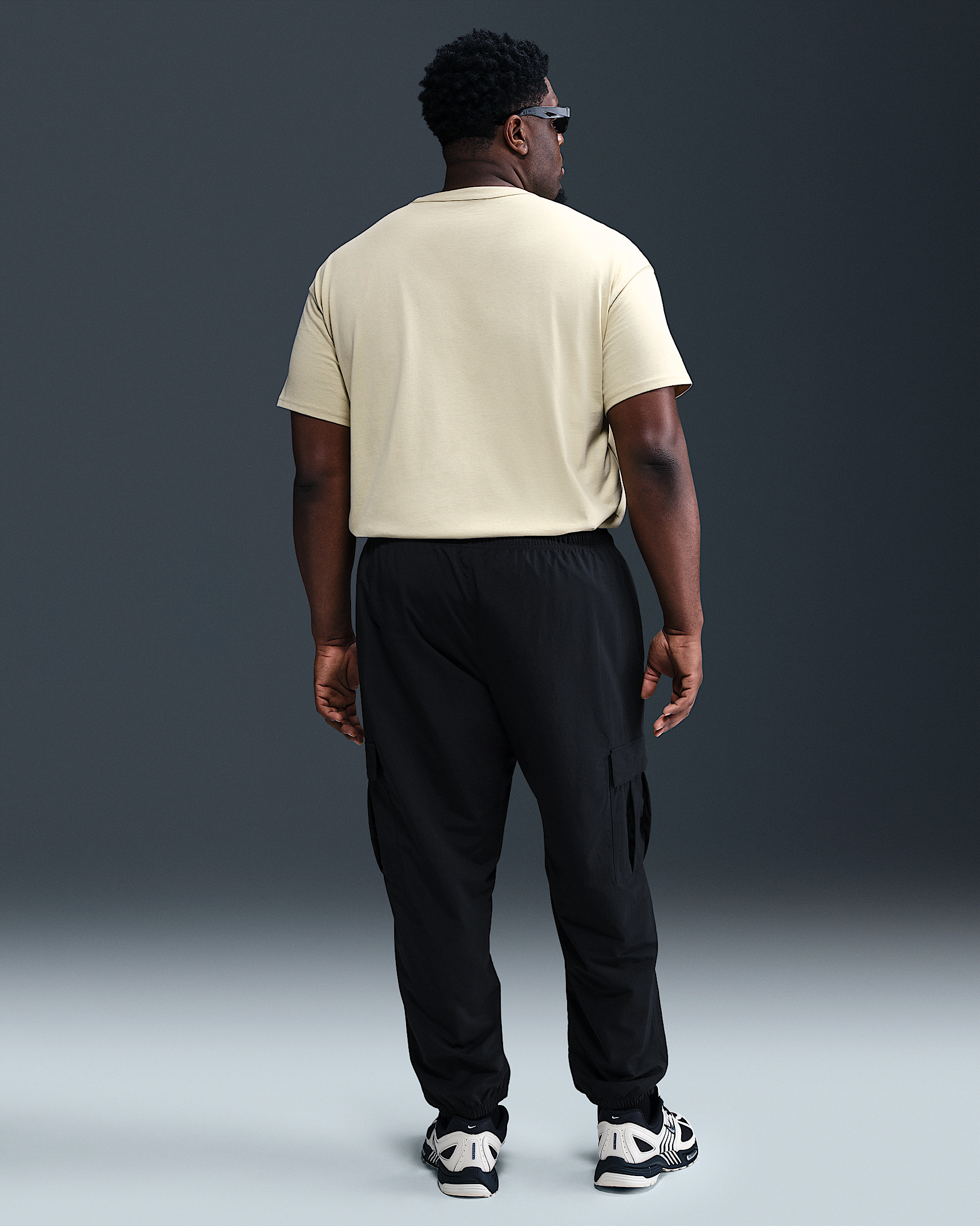 Nike Club Men's Woven Cargo Pants - 12