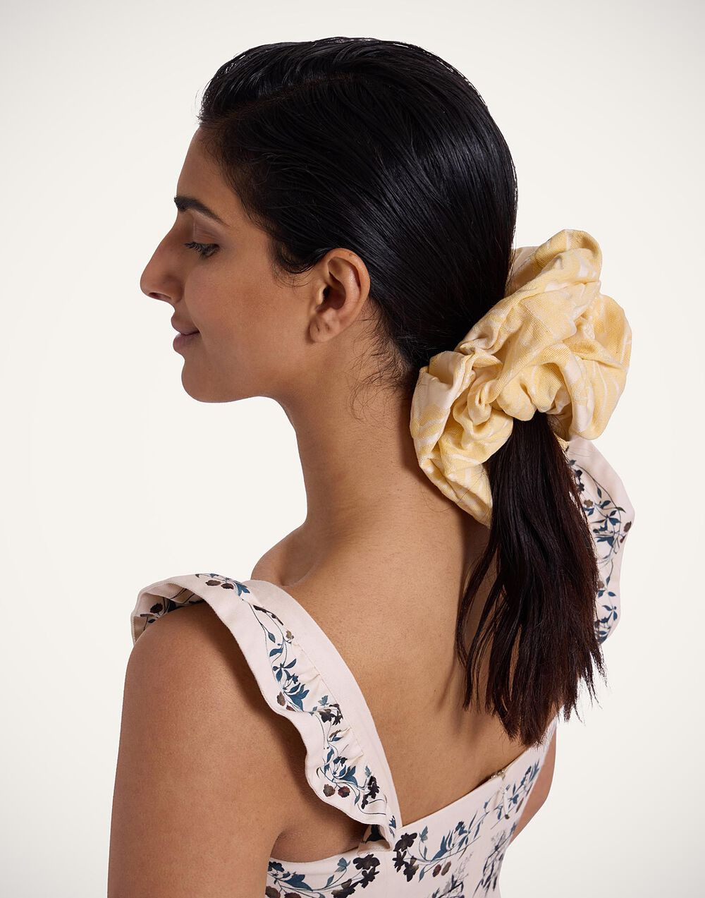 Giga Scrunchie - 2