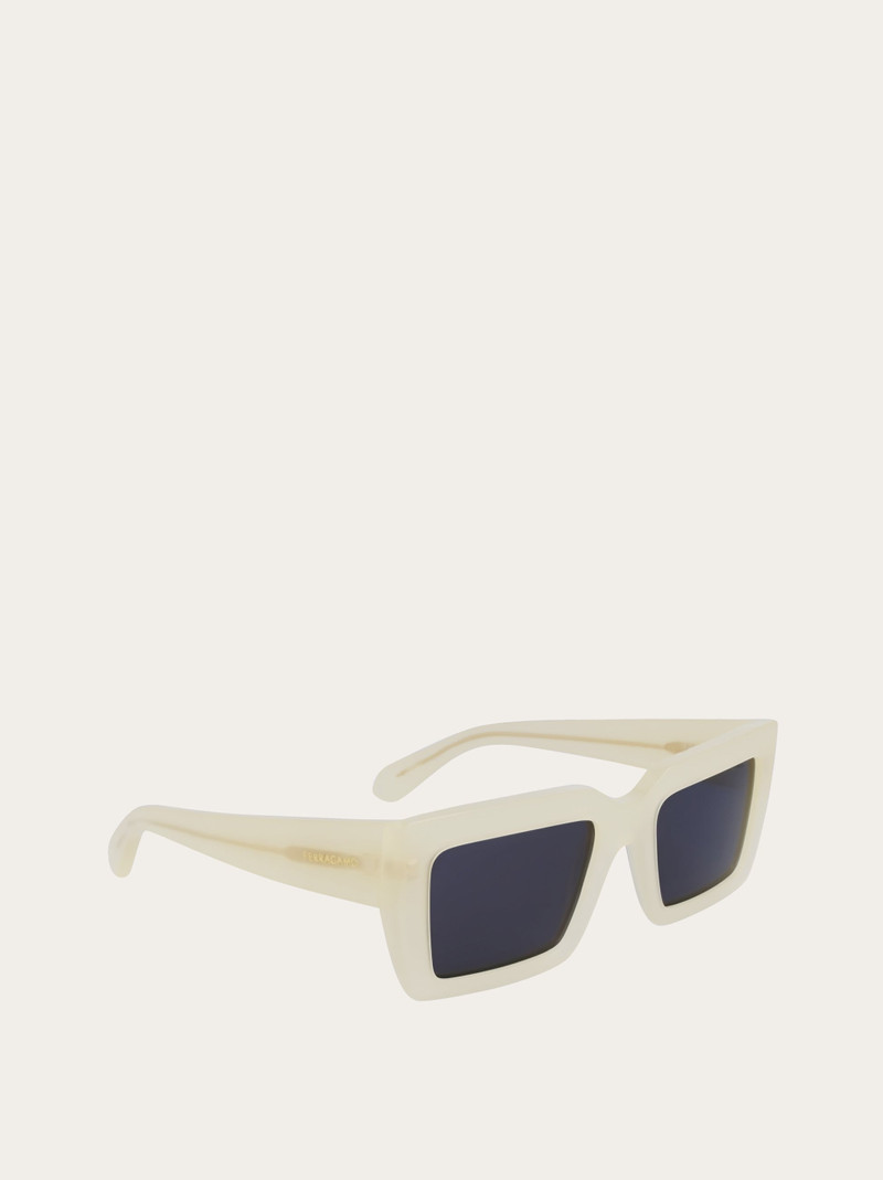 FERRAGAMO Sunglasses outlook
