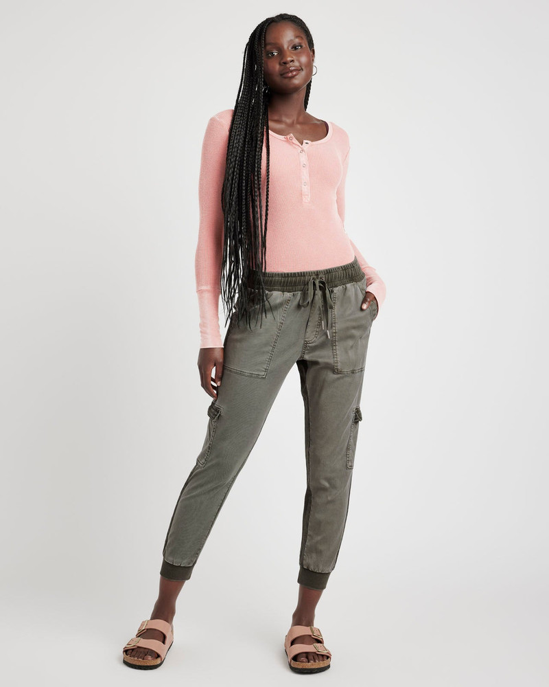 Jaclyn Jogger 3