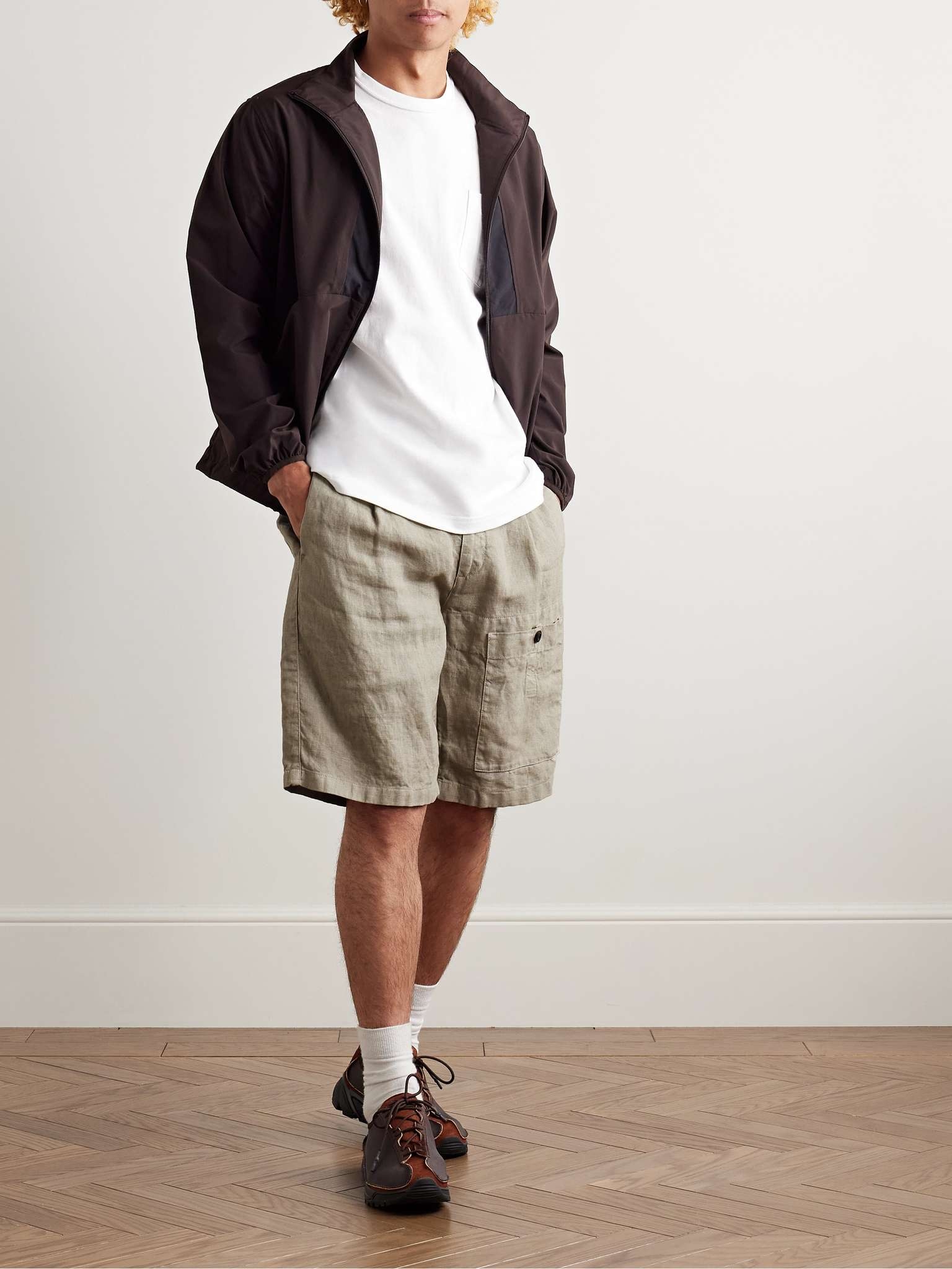 Straight-Leg Pleated Linen Cargo Shorts - 2