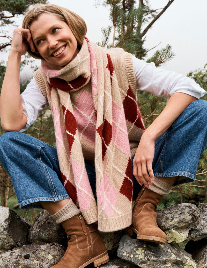 Eleanor Fair Isle Vest-Chinchilla Melange Argyle 3