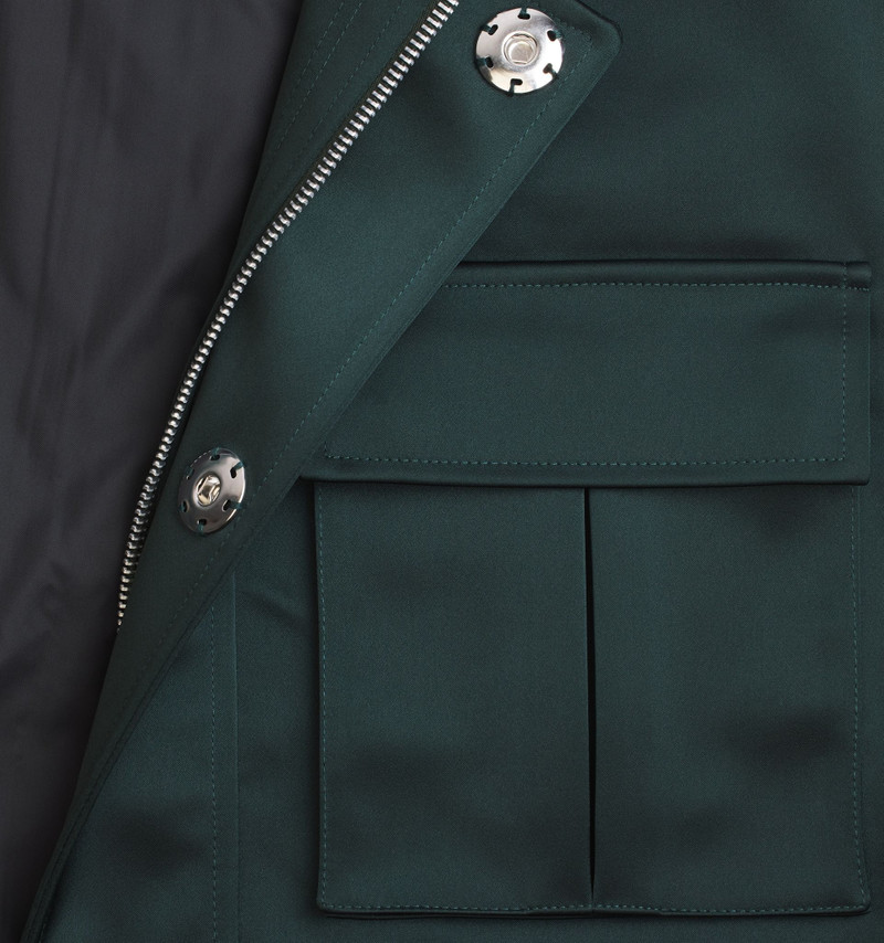 Sleeveless Jacket With Patch Pockets 4