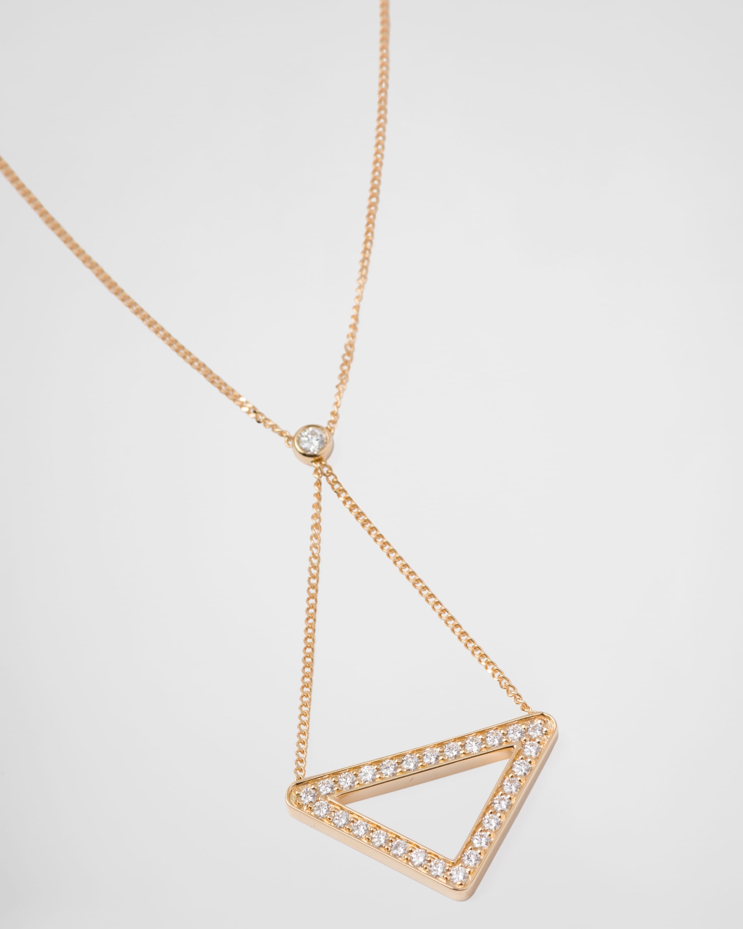 Eternal Gold cut-out pendant necklace in yellow gold with diamonds - 5