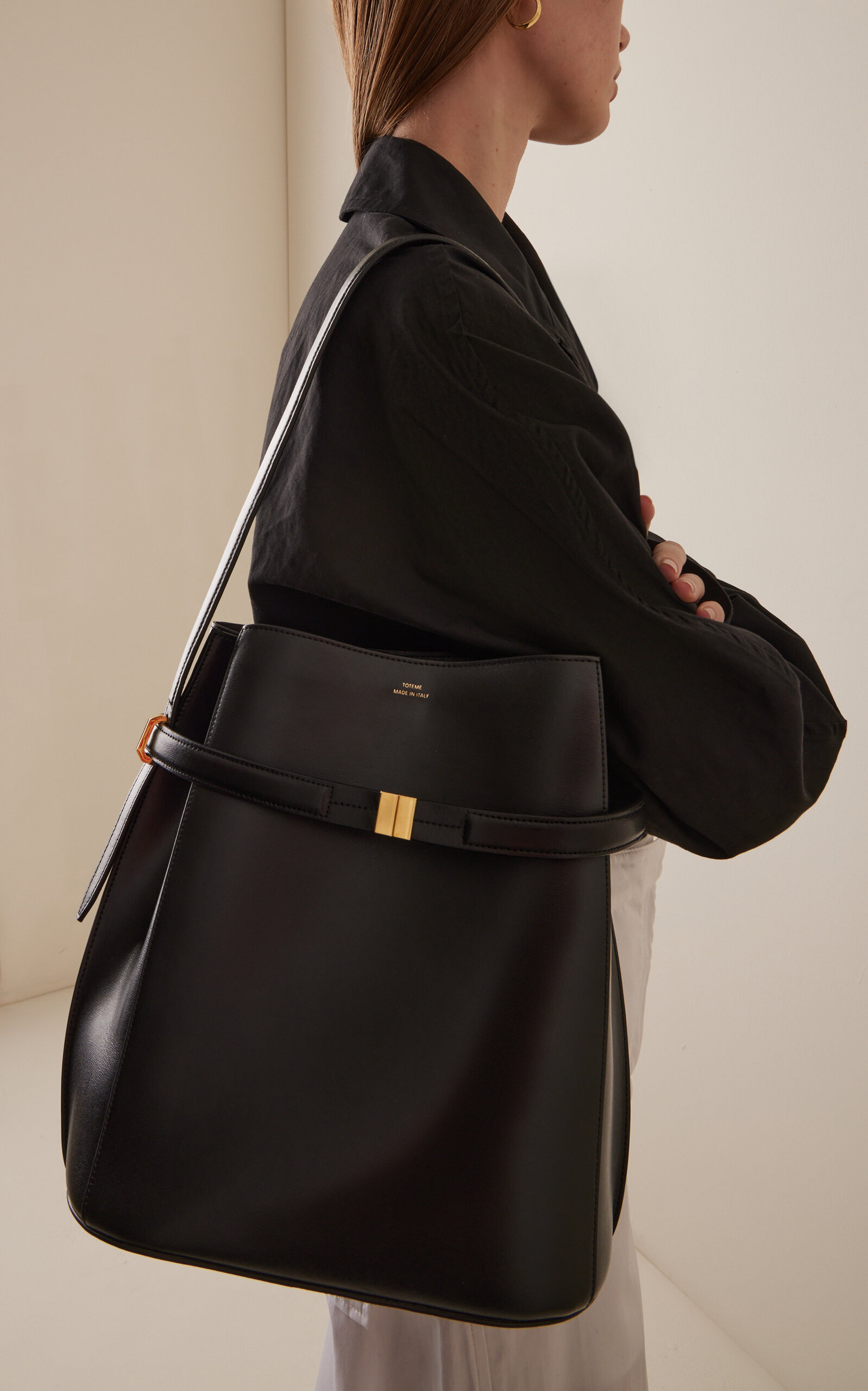 Belted Leather Bucket Bag black - 3