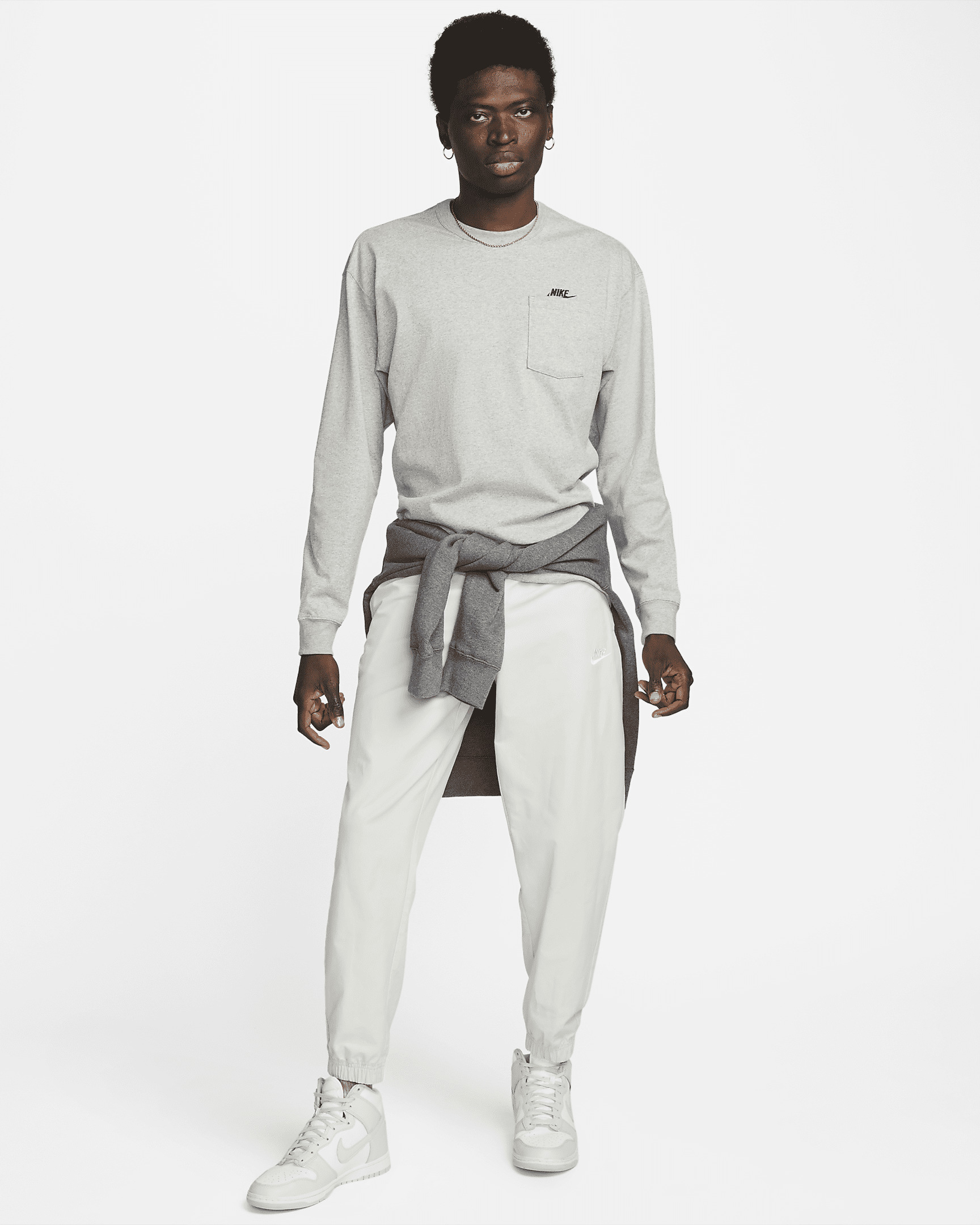 Nike Sportswear Premium Essentials Men's Long-Sleeve Pocket T-Shirt - 5