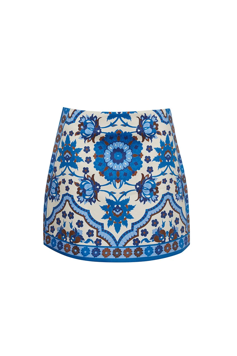 Chrissy Skirt
A Refined, Flattering Mini - 1