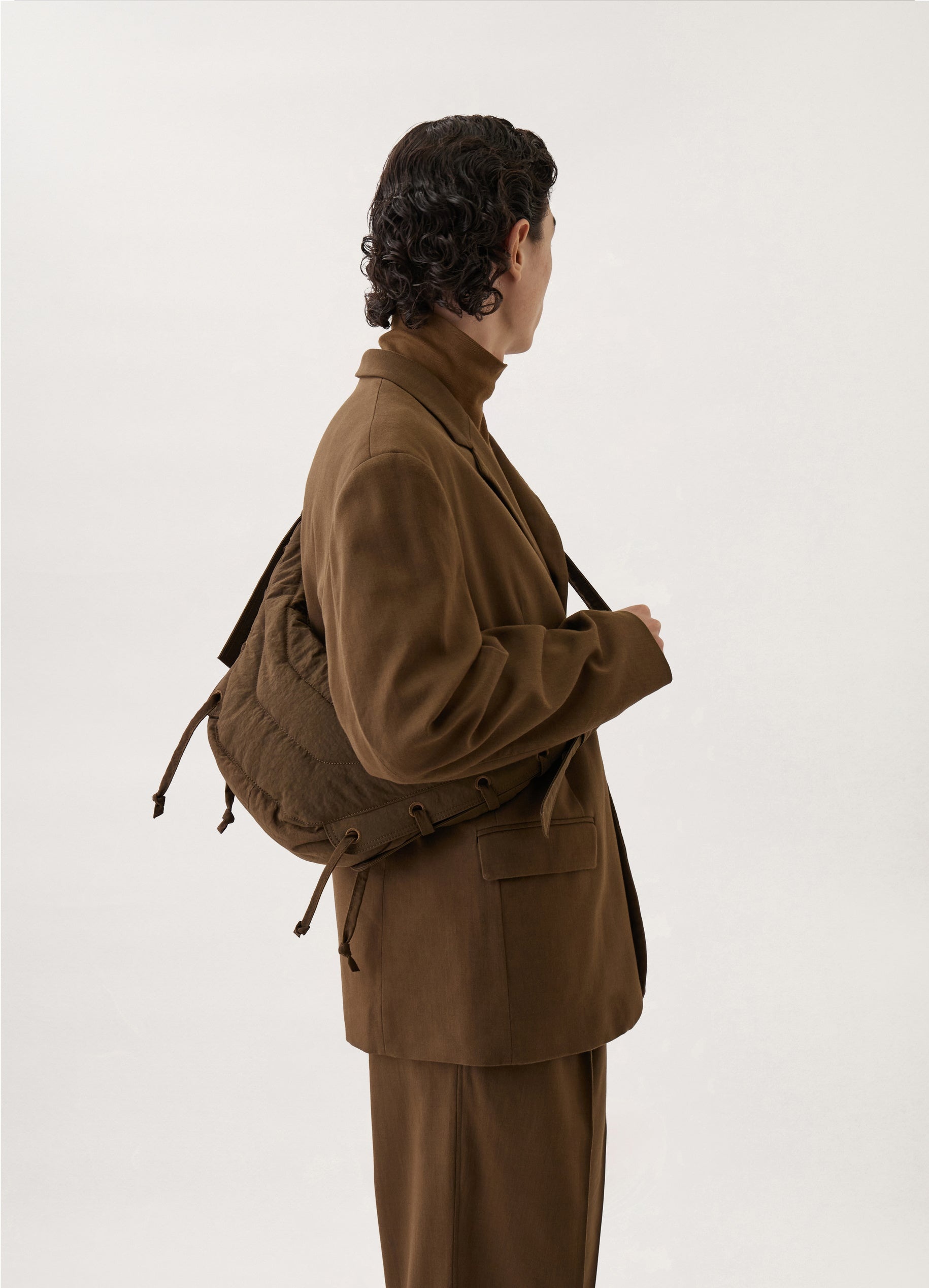 SMALL SOFT GAME BAG
NYLON CANVAS - 7