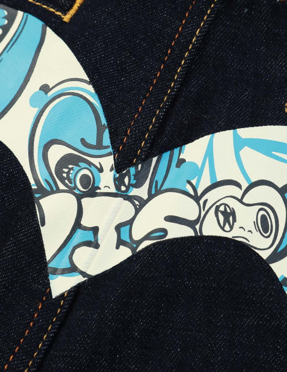 Graffiti Daruma-pattern Daicock Print Slim-Fit Jeans #2010 - 7