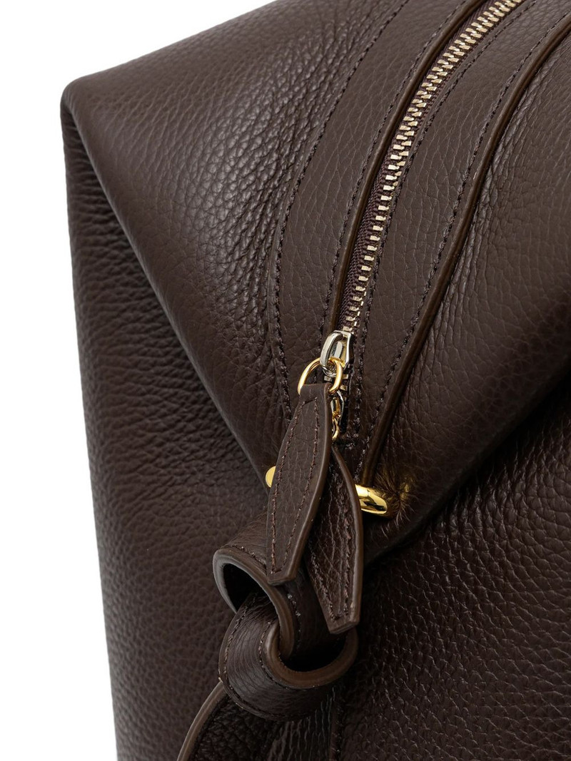 Brioche knotted shoulder bag 4