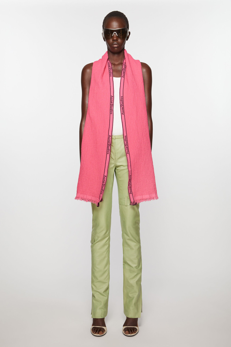 Acne Studios Logo tape scarf - Pink outlook