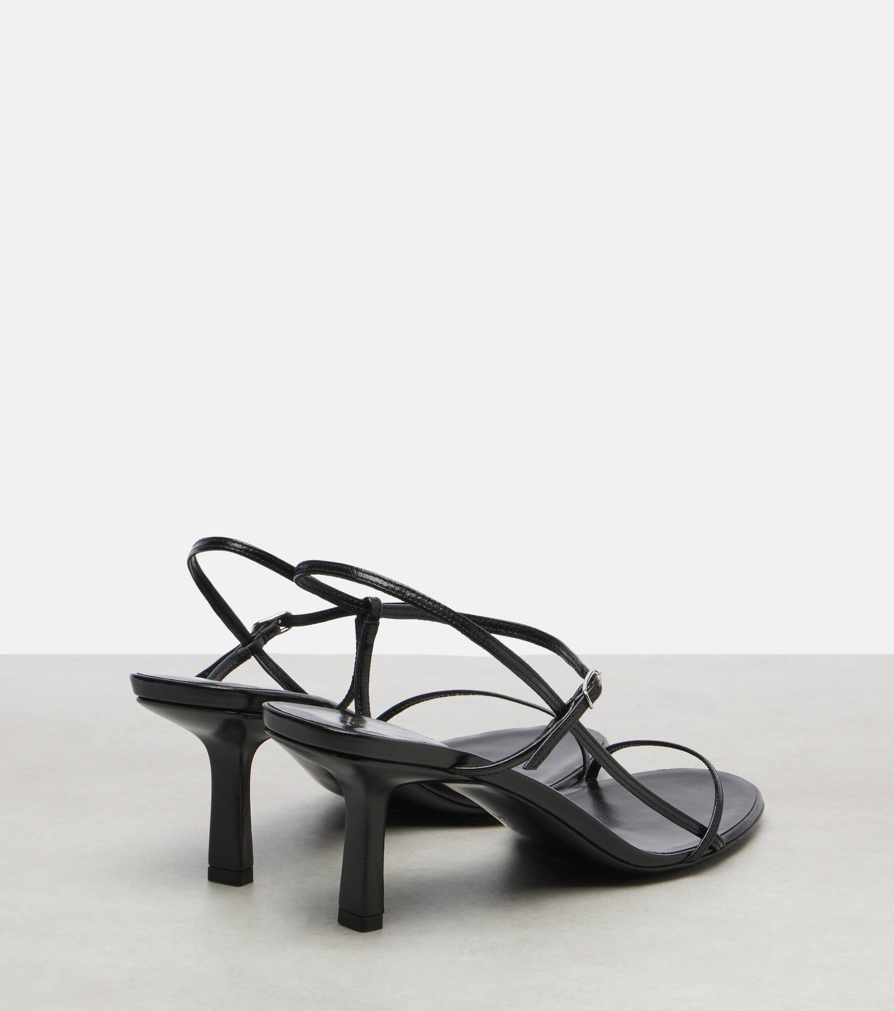 Bare leather sandals - 2