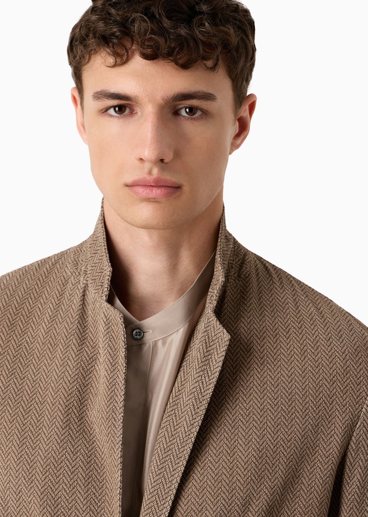 Single-breasted suede jacket with a chevron print - 5
