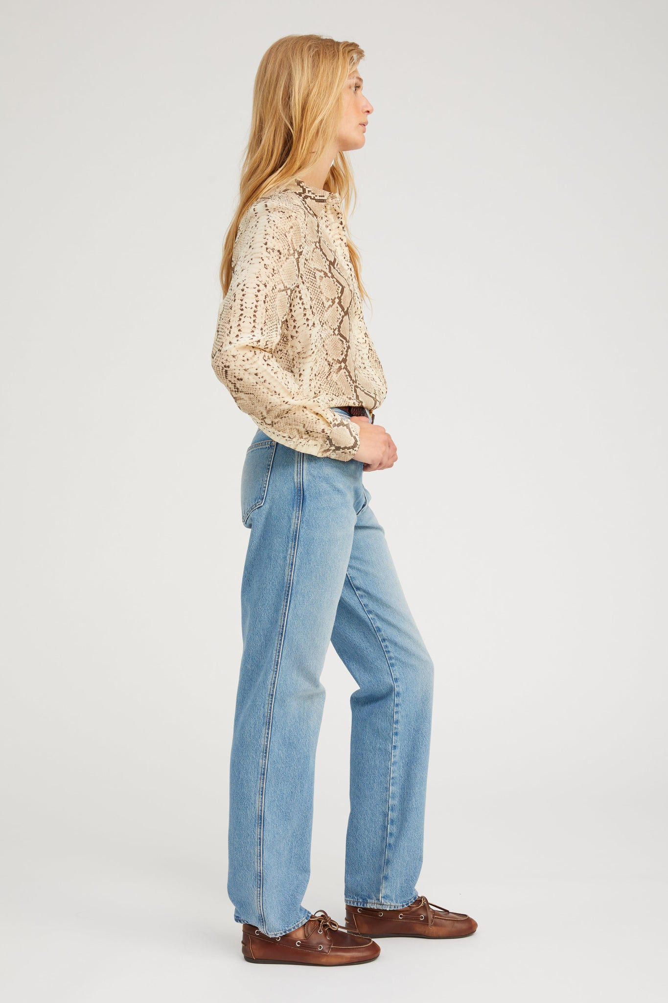 BEIGE SNAKESKIN SILK FITTED BUTTON DOWN - 3