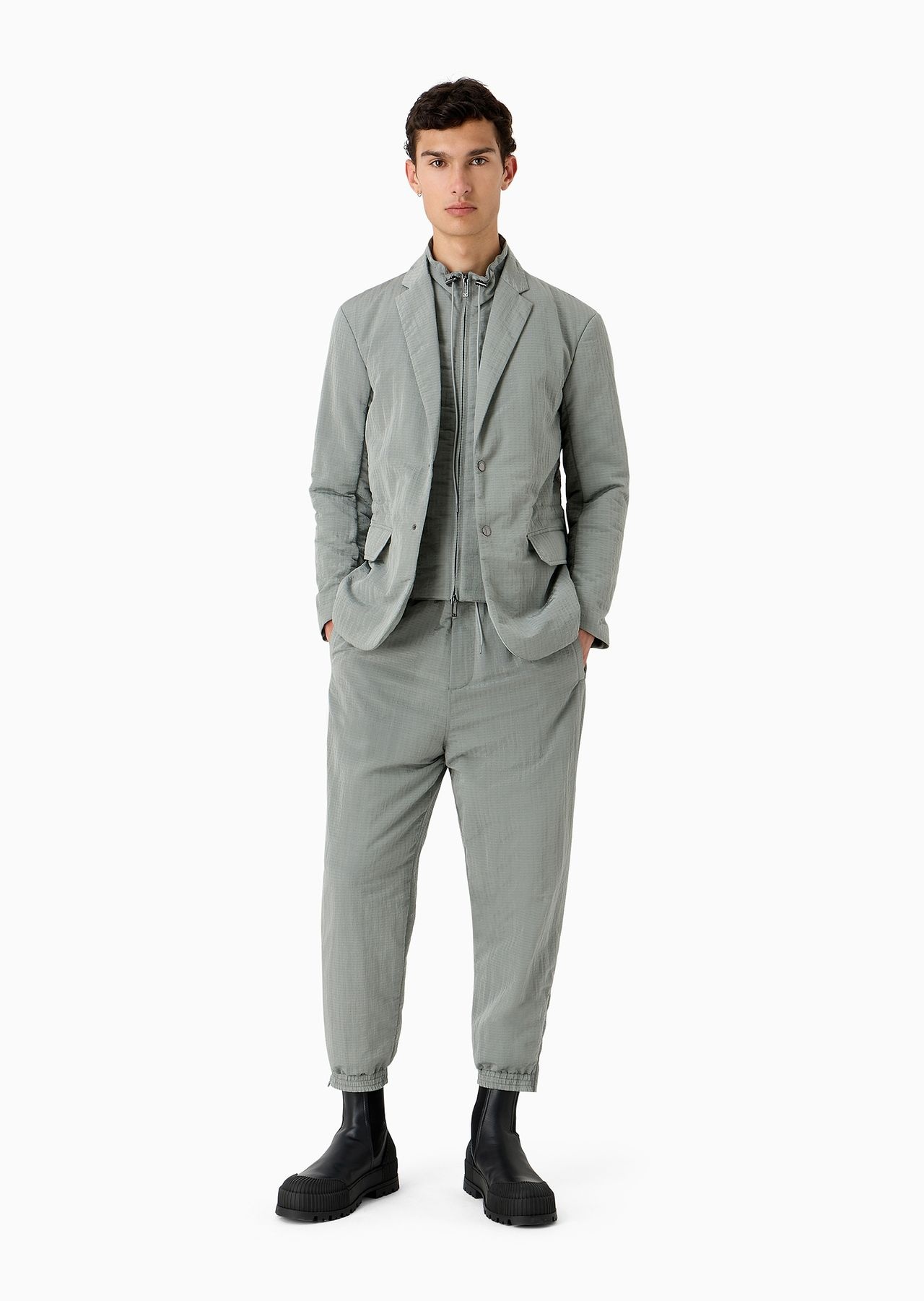 Light nylon seersucker trousers with stretch hem and zip - 4