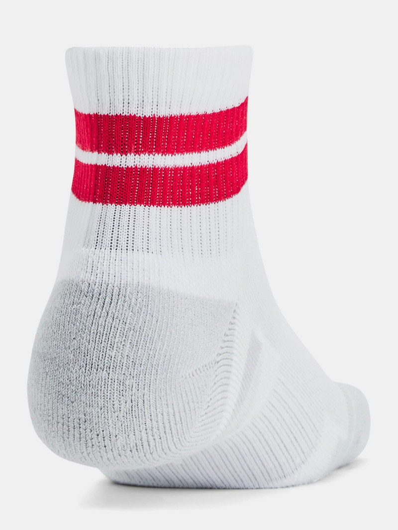 Under Armour Unisex UA Performance Tech 3-Pack Quarter Socks outlook