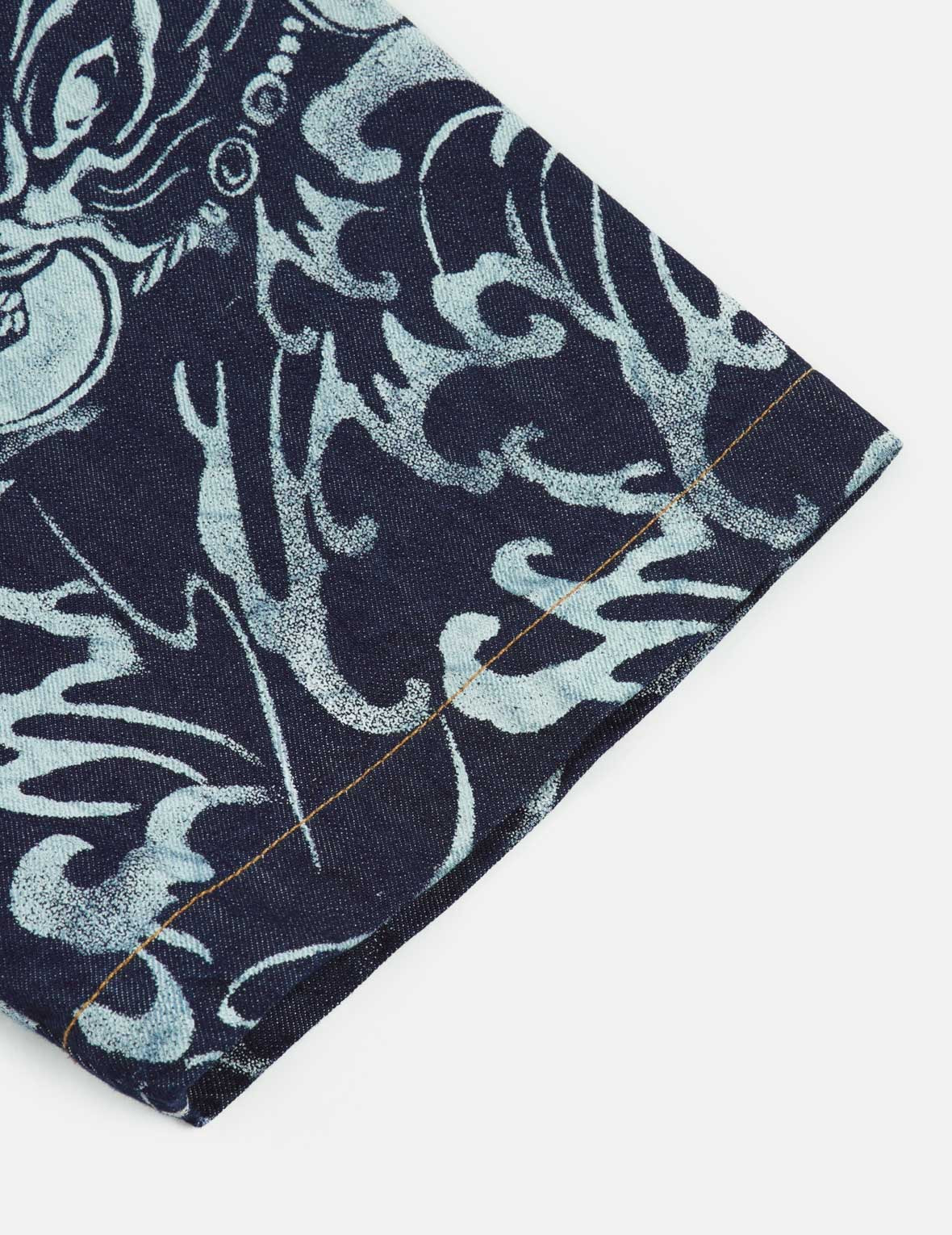 ALLOVER SEAGULL AND CARP EXTRACTED PRINT LOOSE FIT DENIM SHIRT - 9