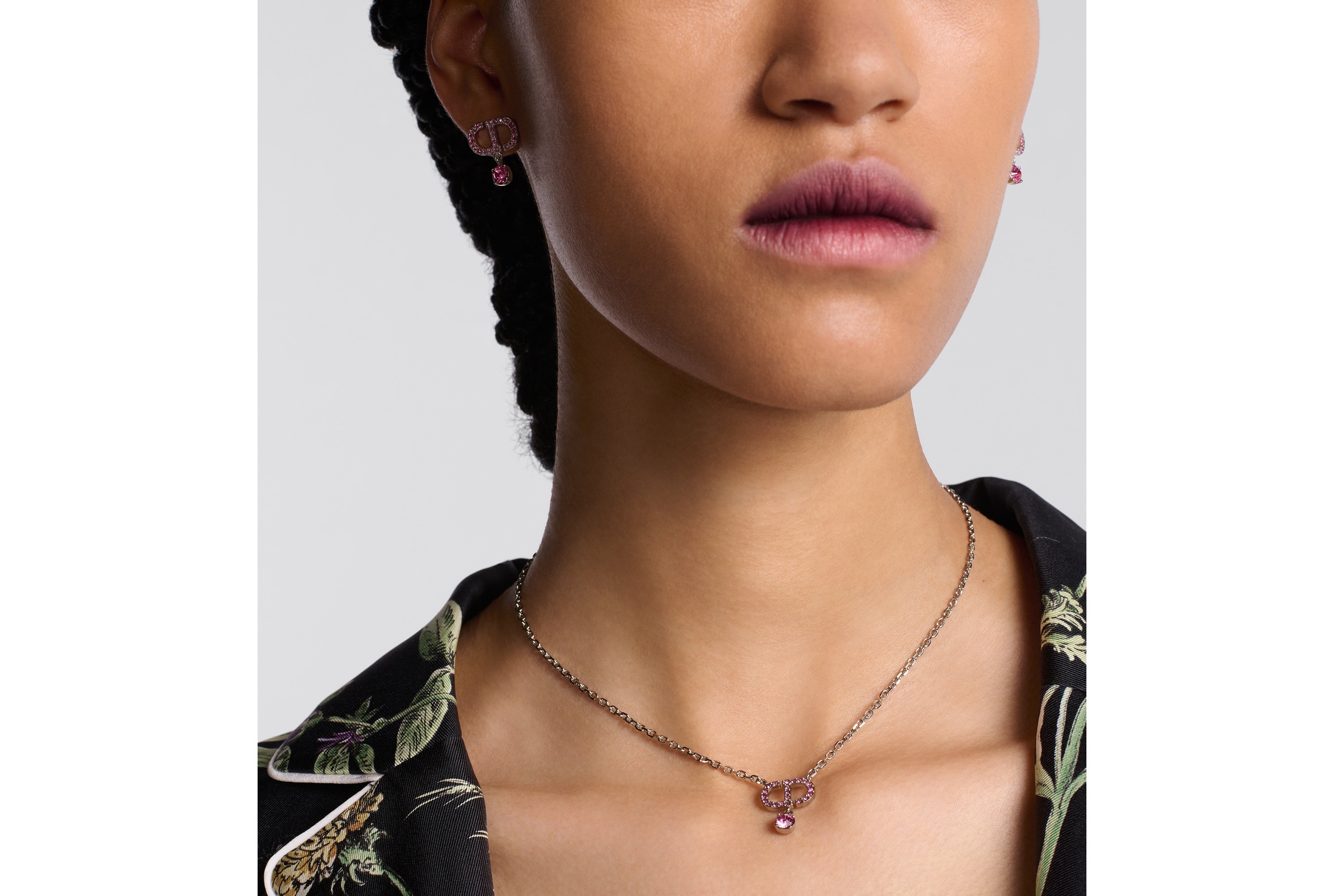 Dior Petit CD Necklace | dior | REVERSIBLE