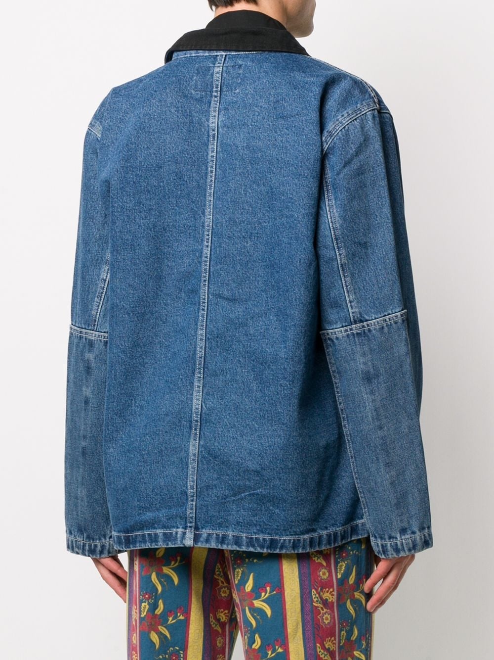 contrasting collar denim jacket - 4