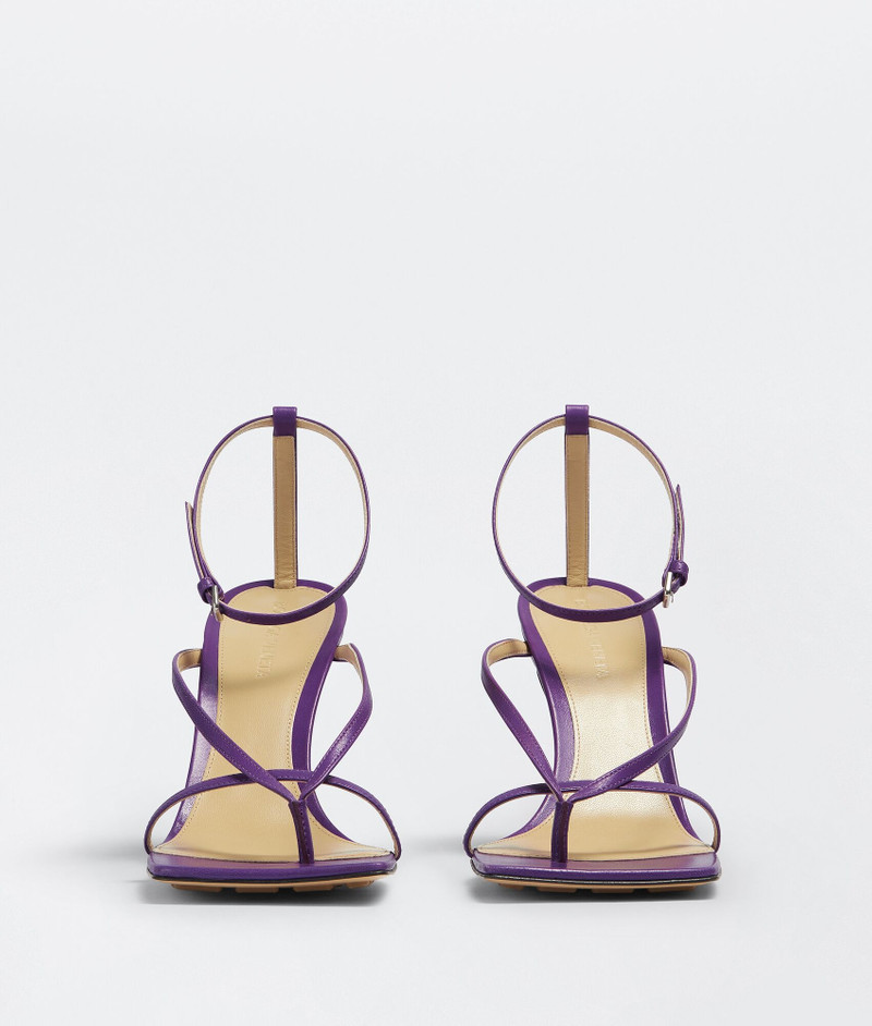 Bottega Veneta stretch outlook