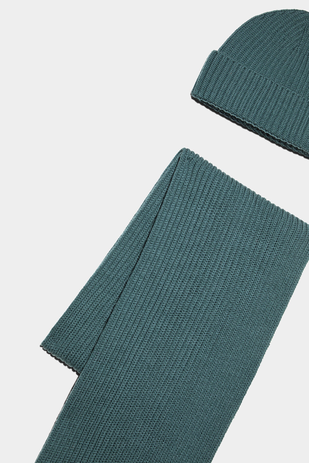 ONE LIFE ONE PLANET KNIT SET - 3