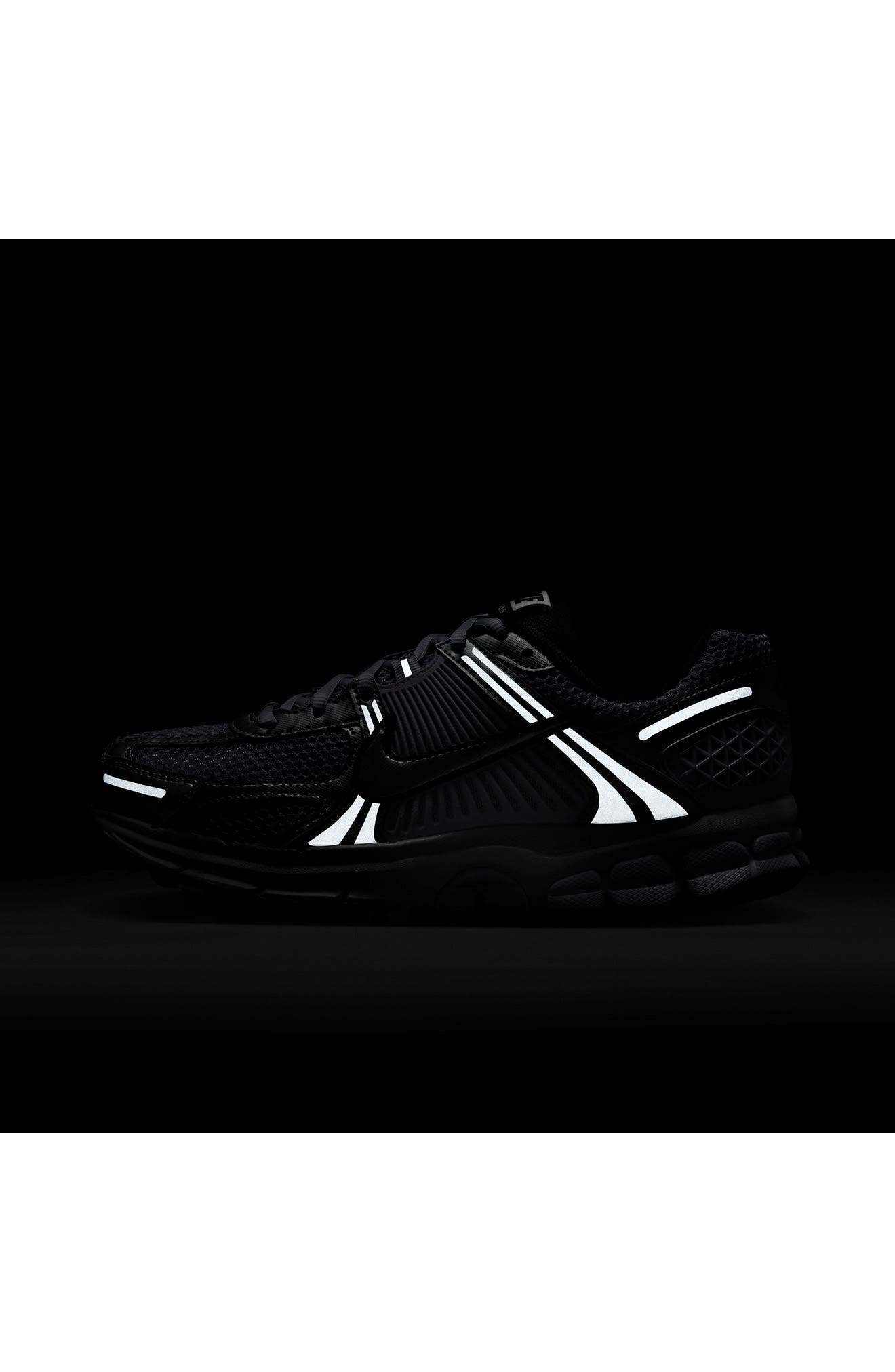Nike Zoom Vomero 5 Sneaker in 500 Bargra/m Silv at Nordstrom - 8