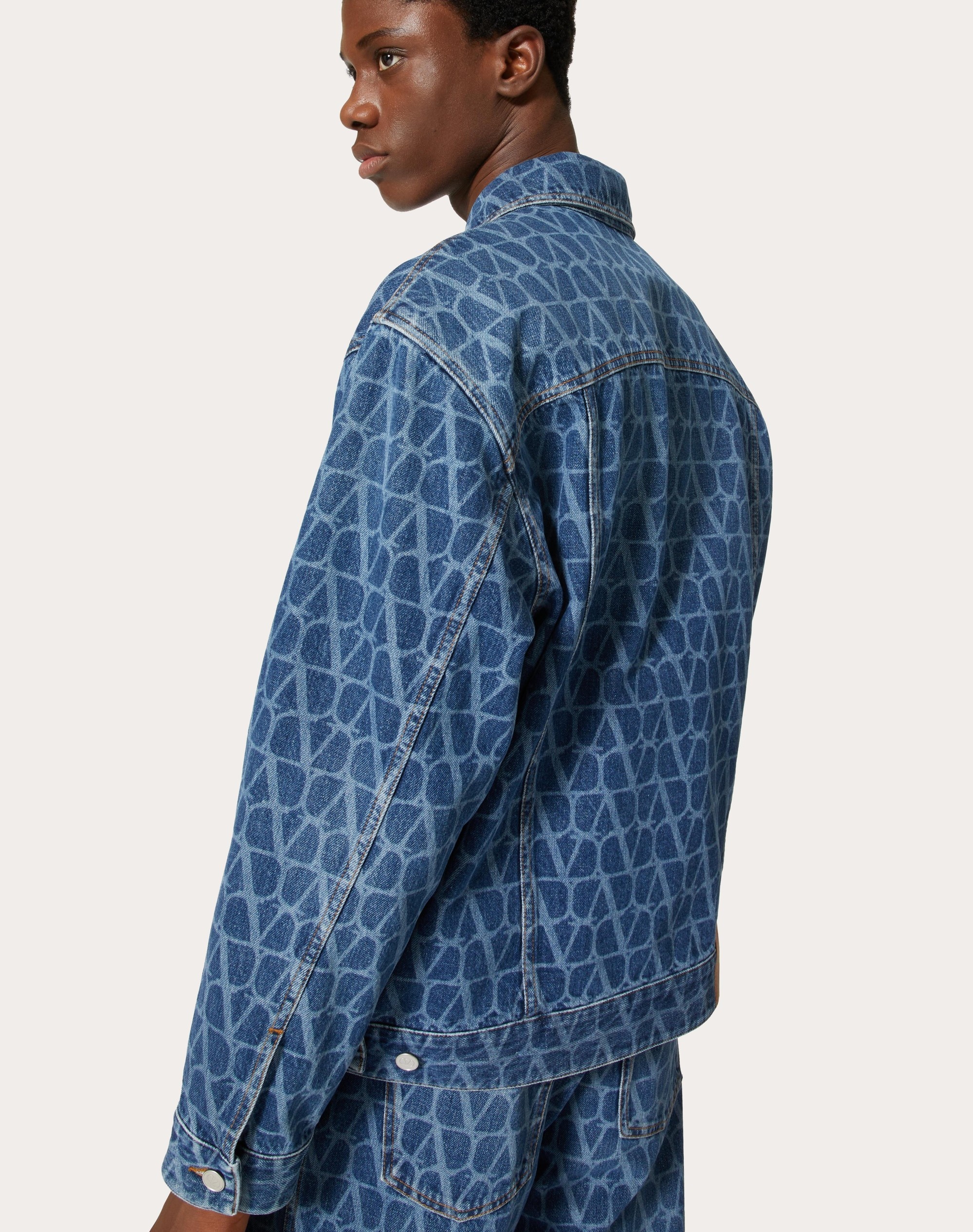 ジャケット Valentino Garavani Double-Breasted Toile Icon Valentino TOILE ICONOGRAPHE PRINT DENIM JACKET | REVERSIBLE