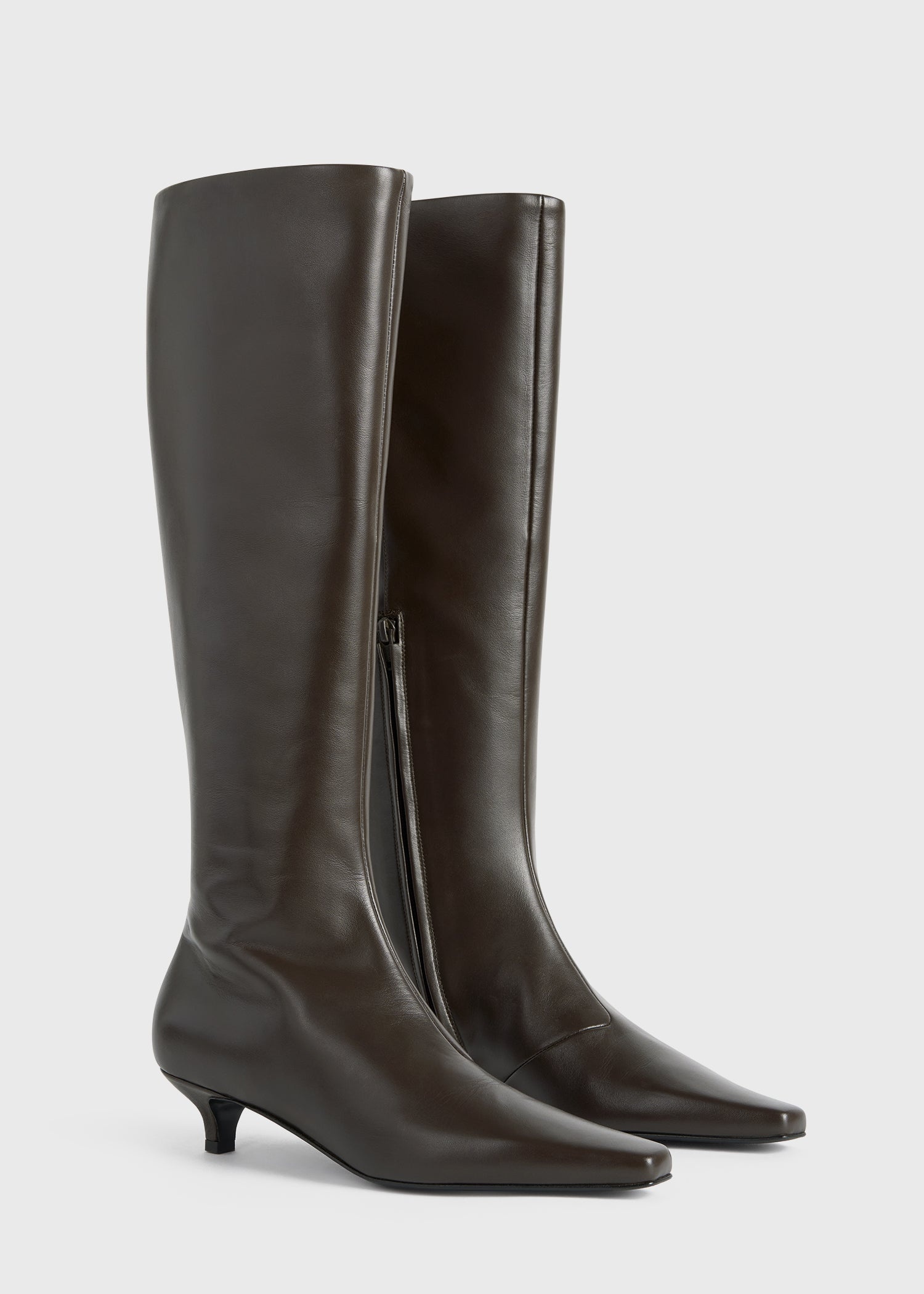 The Slim Knee-High Boot bark - 4