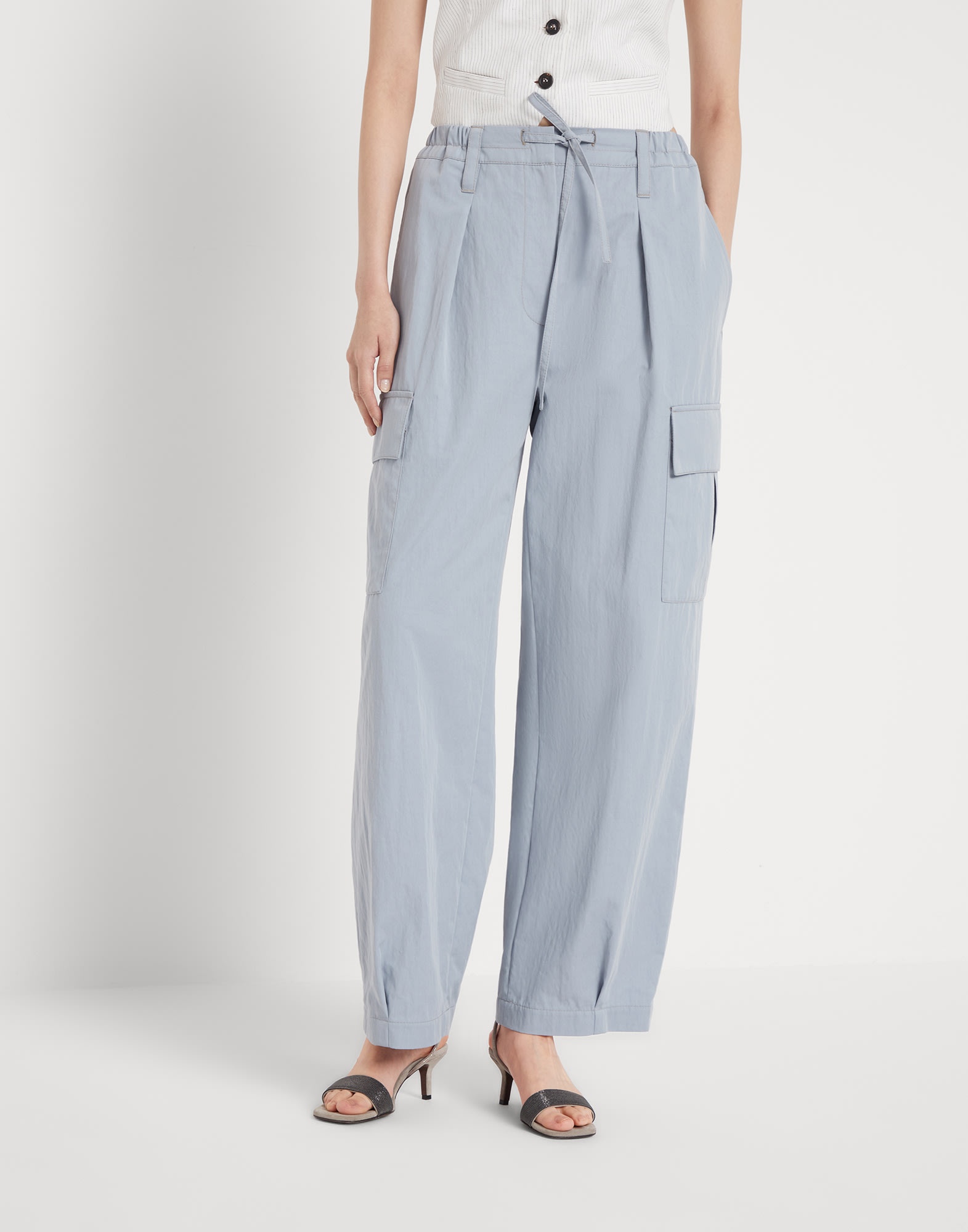 Wrinkled techno cotton gabardine baggy cargo trousers with monili - 1