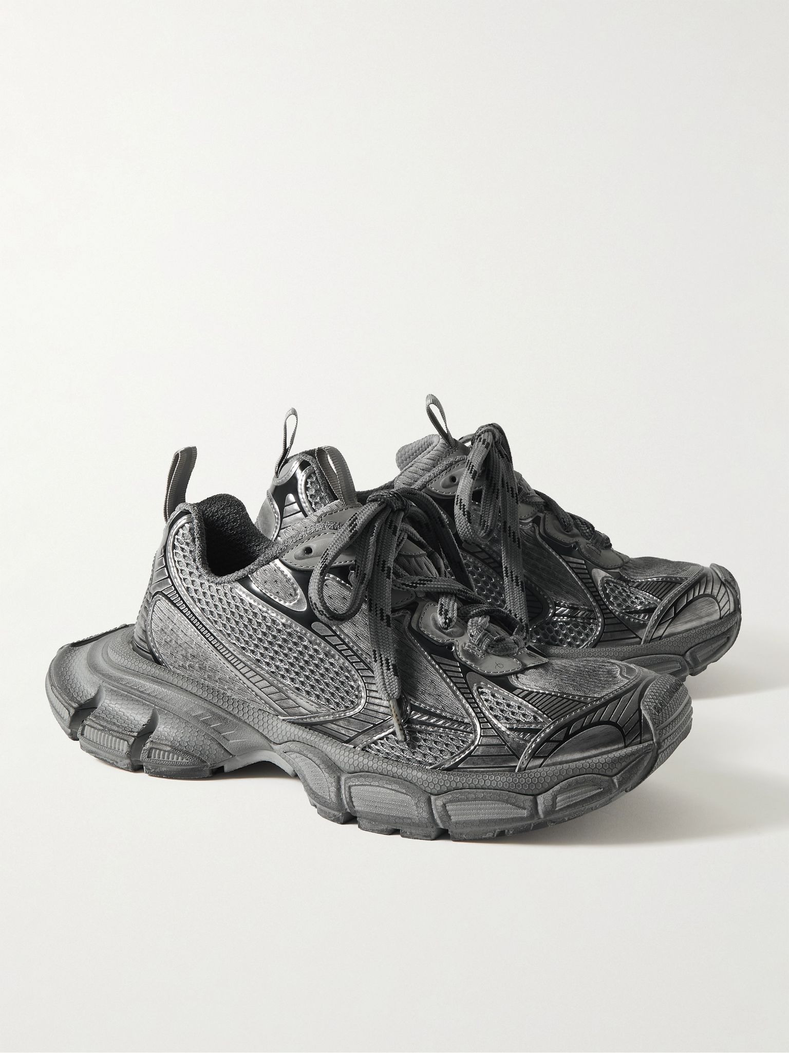 3XL Distressed Mesh and Rubber Sneakers Gray - 4