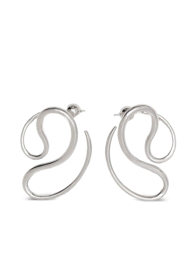 curved-line earrings 1