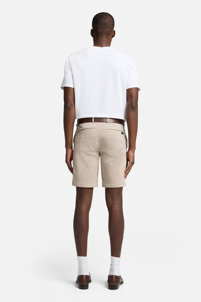Luxe Performance Andrew Short in Sunbuff 5