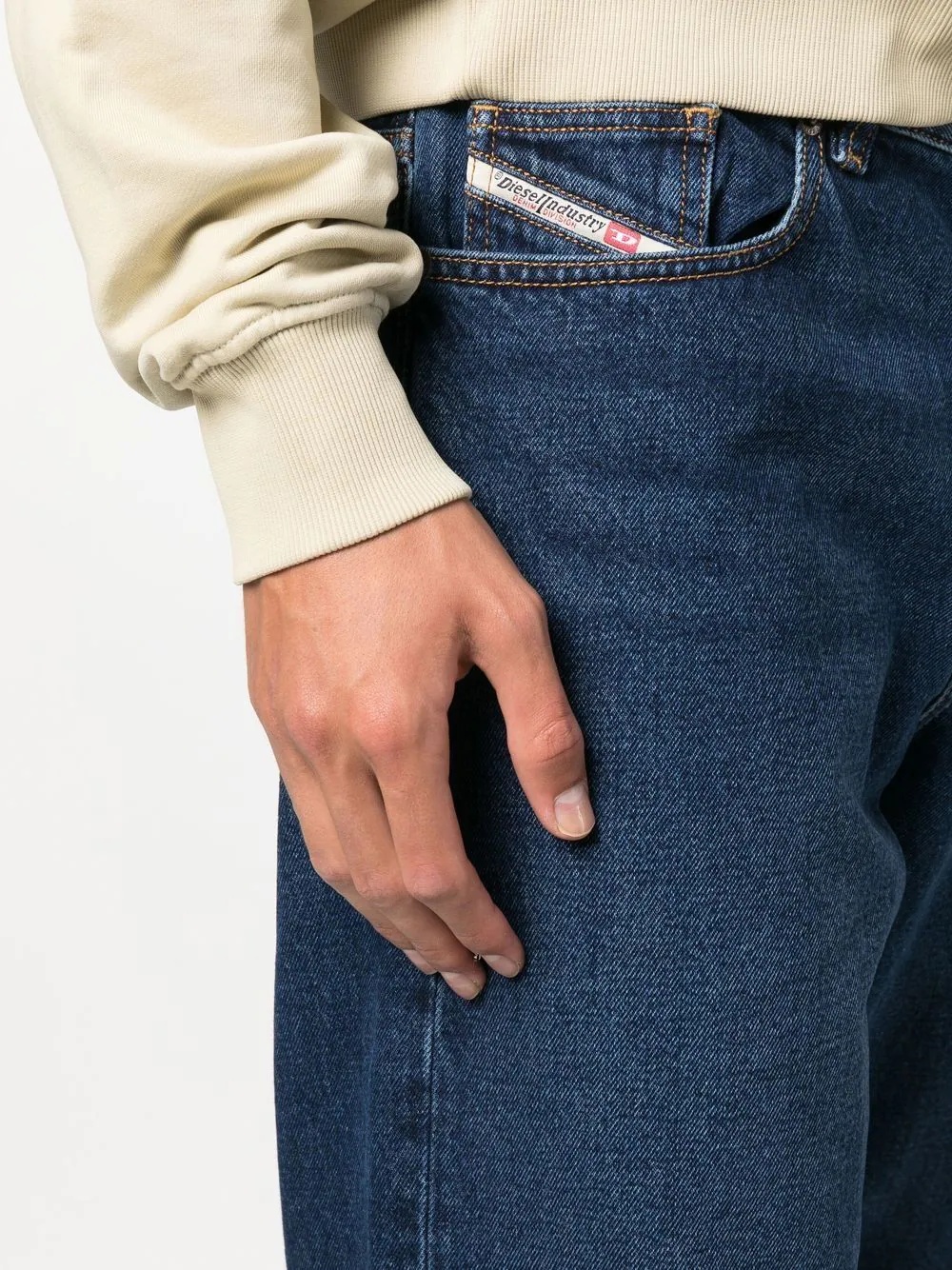 2010 straight leg jeans - 6