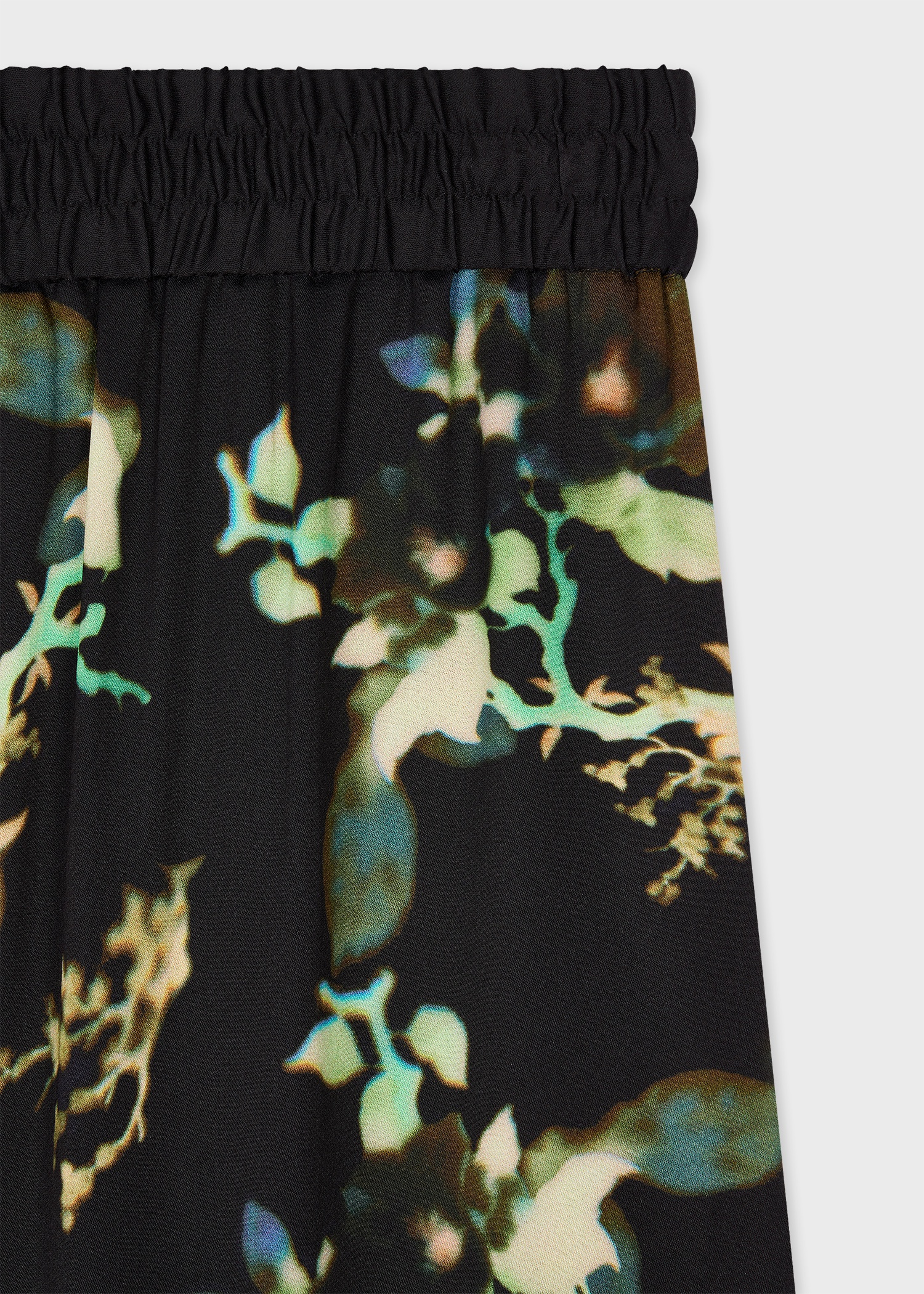Women's Black 'Lens Blur Botanical' Drawstring Trousers - 2
