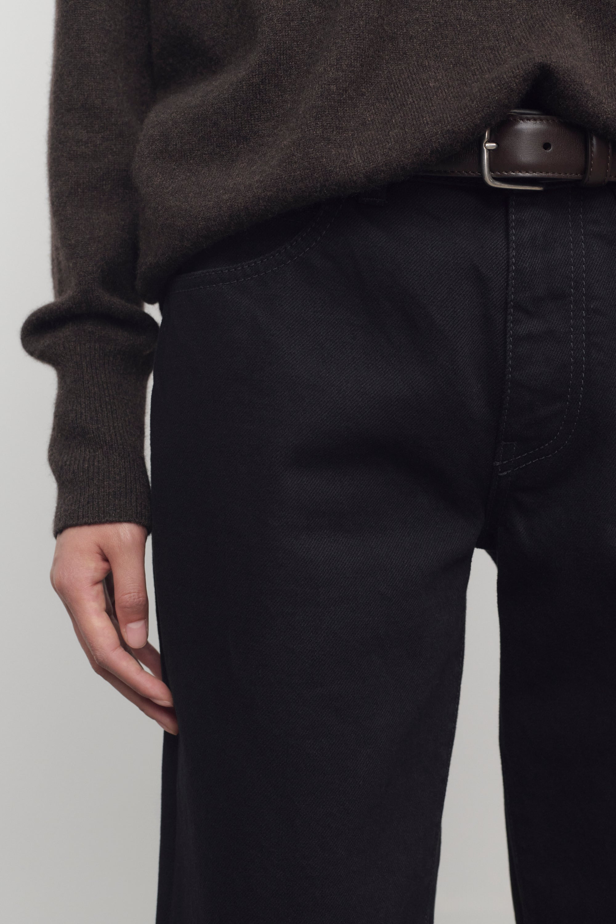 Carlyl Jean in Cotton - 6