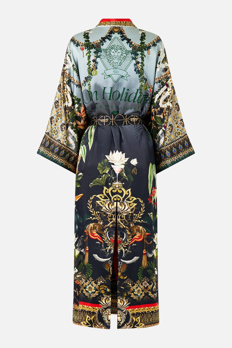 LONG ROBE WITH NARROW COLLAR 8