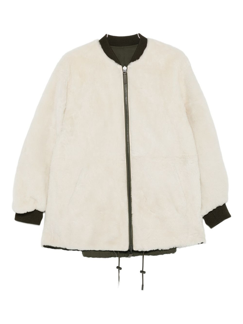 zip-fastening coat 1