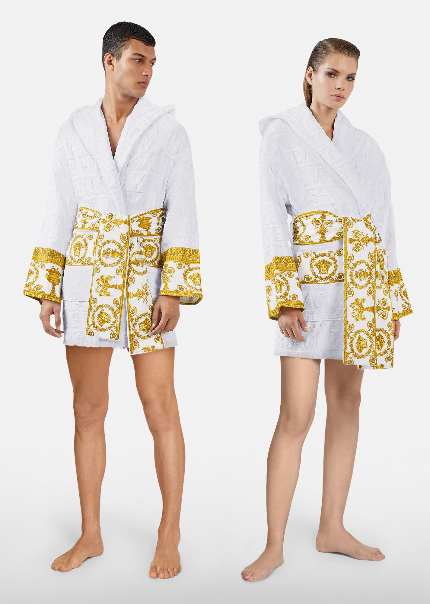 I ♡ Baroque Hooded Bathrobe - 2