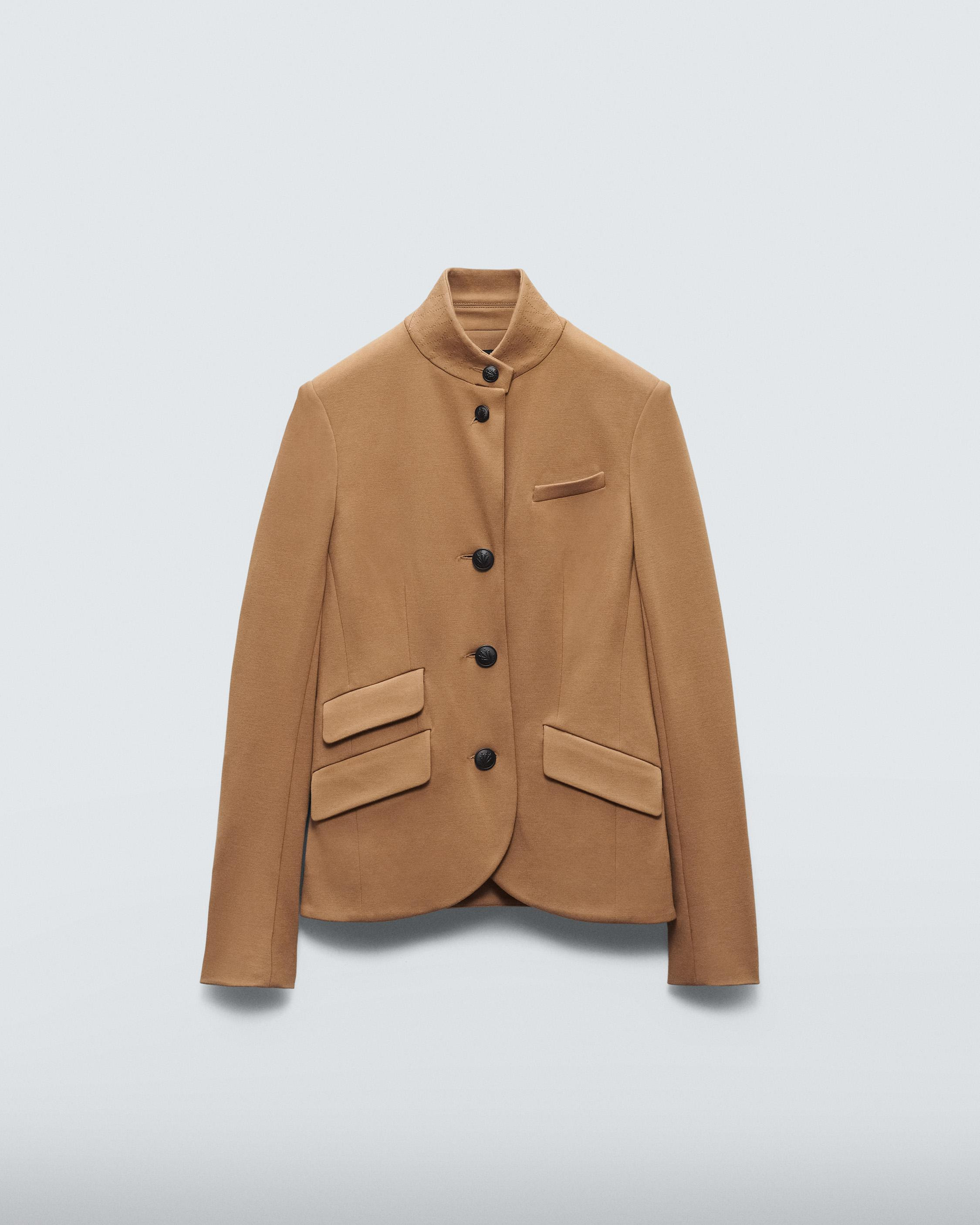 Slade Ponte Blazer
Slim Fit Blazer - 1