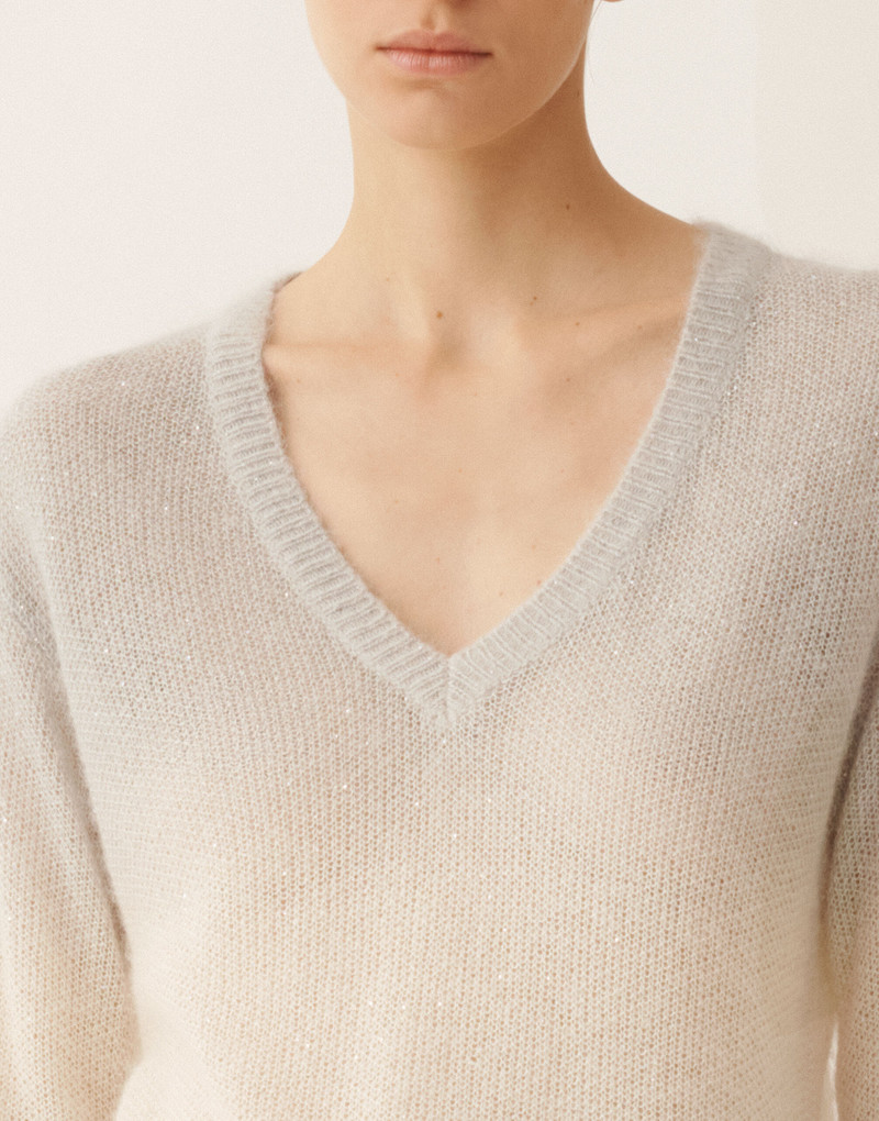 Mohair sweater with ombré sequins, raffia 5