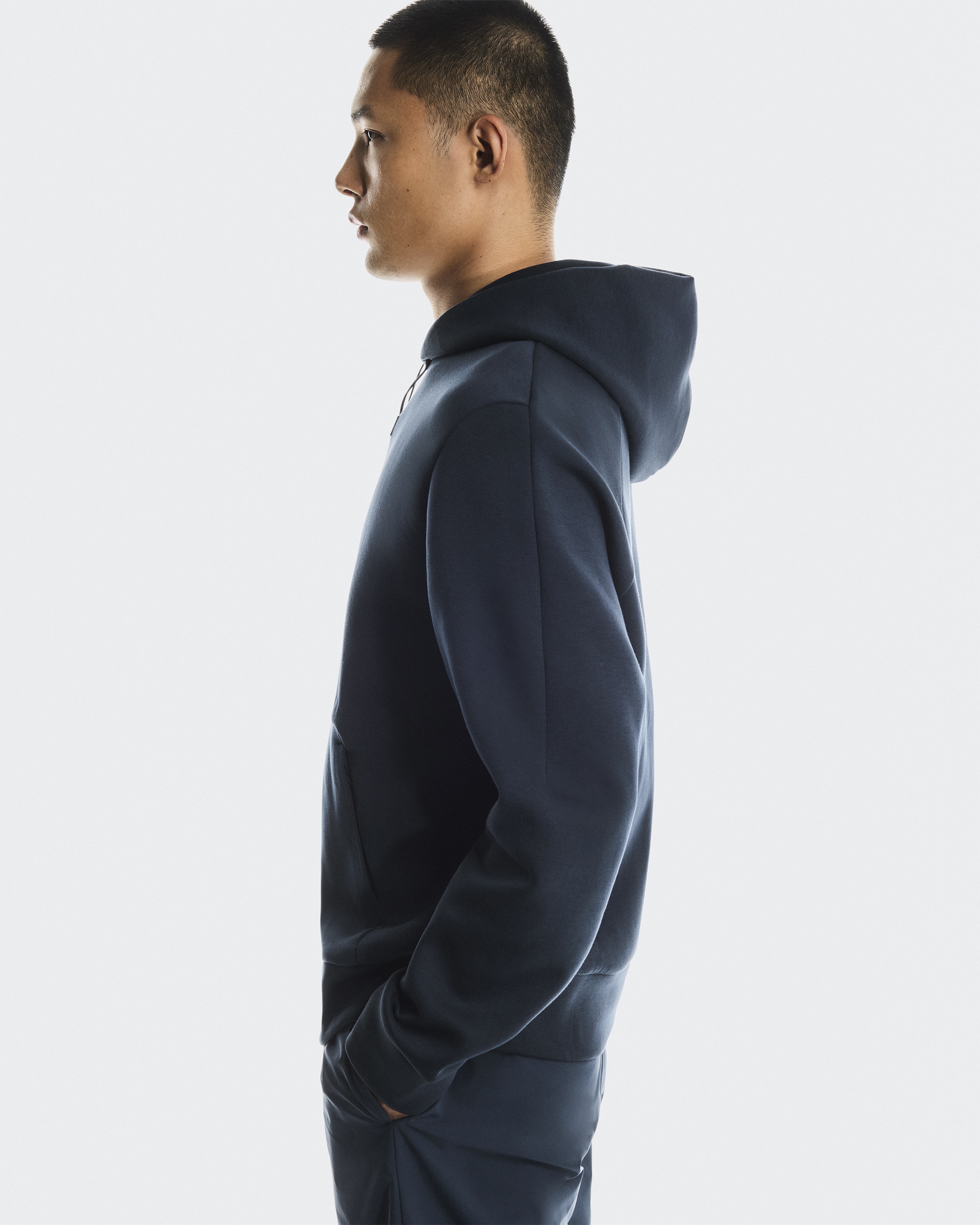 Focus Tech Hoodie - 6