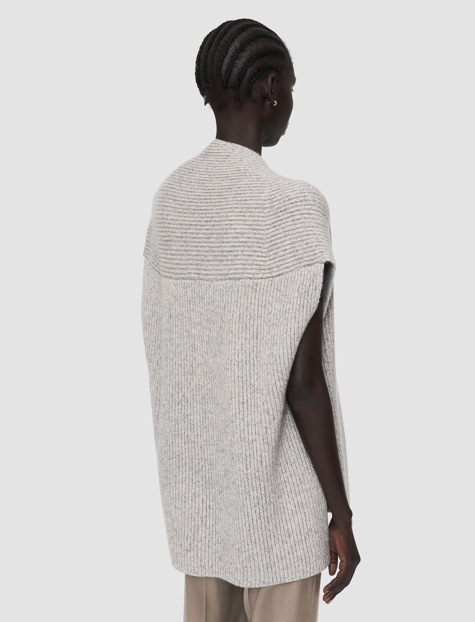 Luxe Cashmere Vest - 4