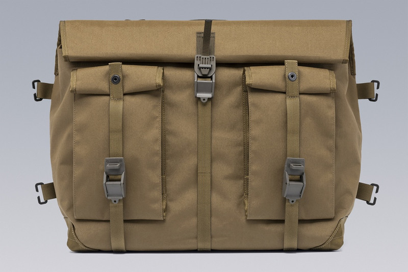 ACRONYM 3A-5-COR Messenger Einsatztasche outlook