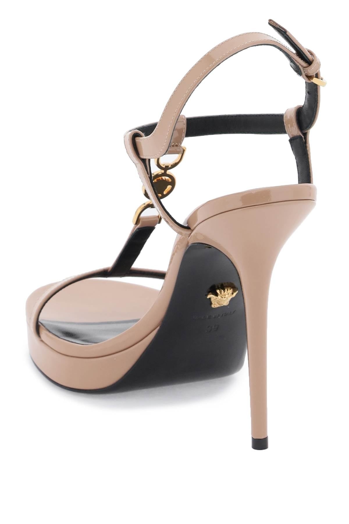 サンダル・ミュール VERSACE medusa '95 patent leather sandals 1013713 D2VE VERSACE Medusa '95 Patent Leather Sandals | wananluxury