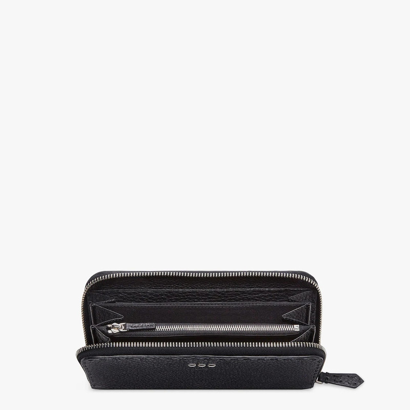 FENDI Black leather wallet outlook