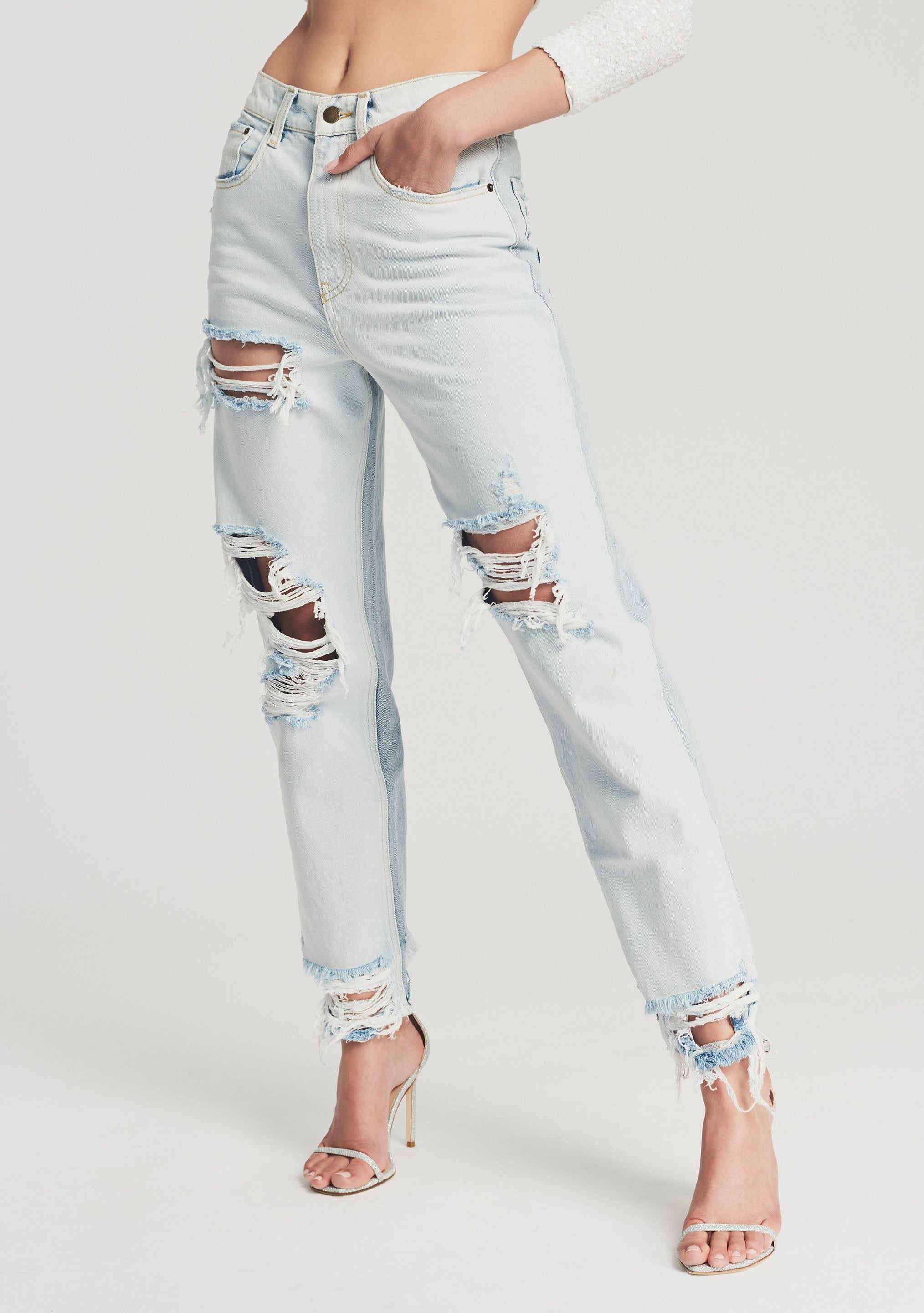 MAGGIE JEAN - 6