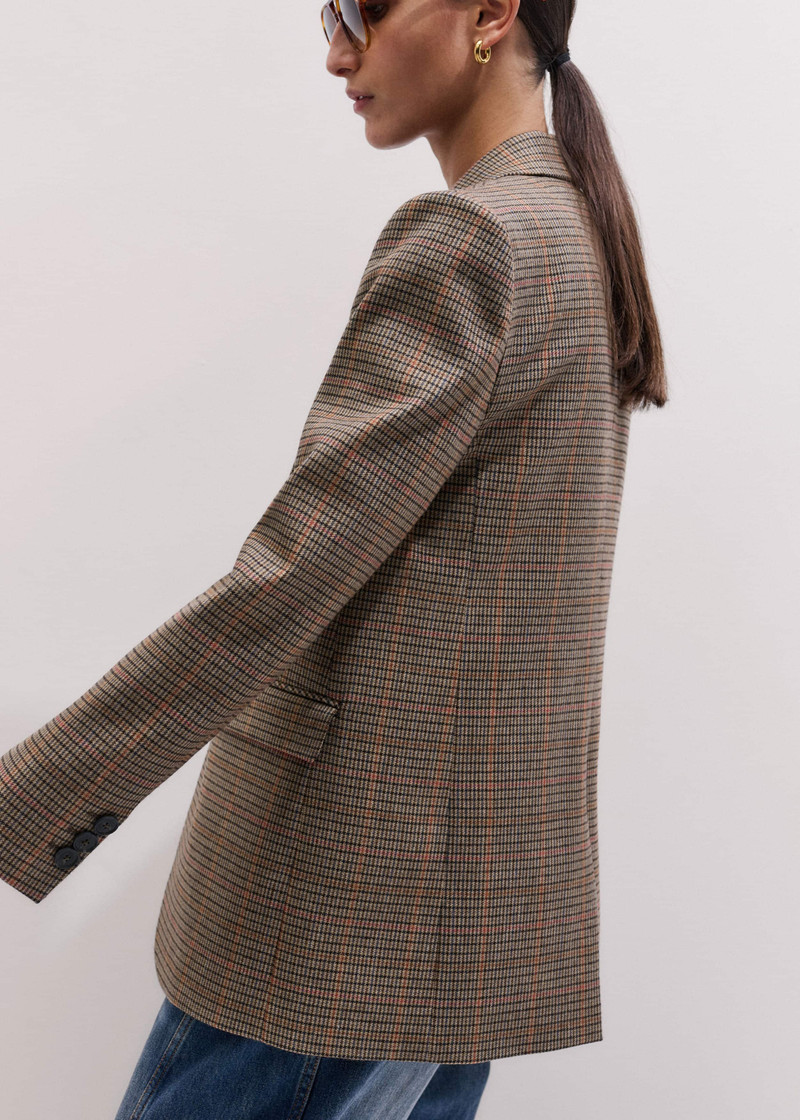 Sharp Shoulder Blazer 5