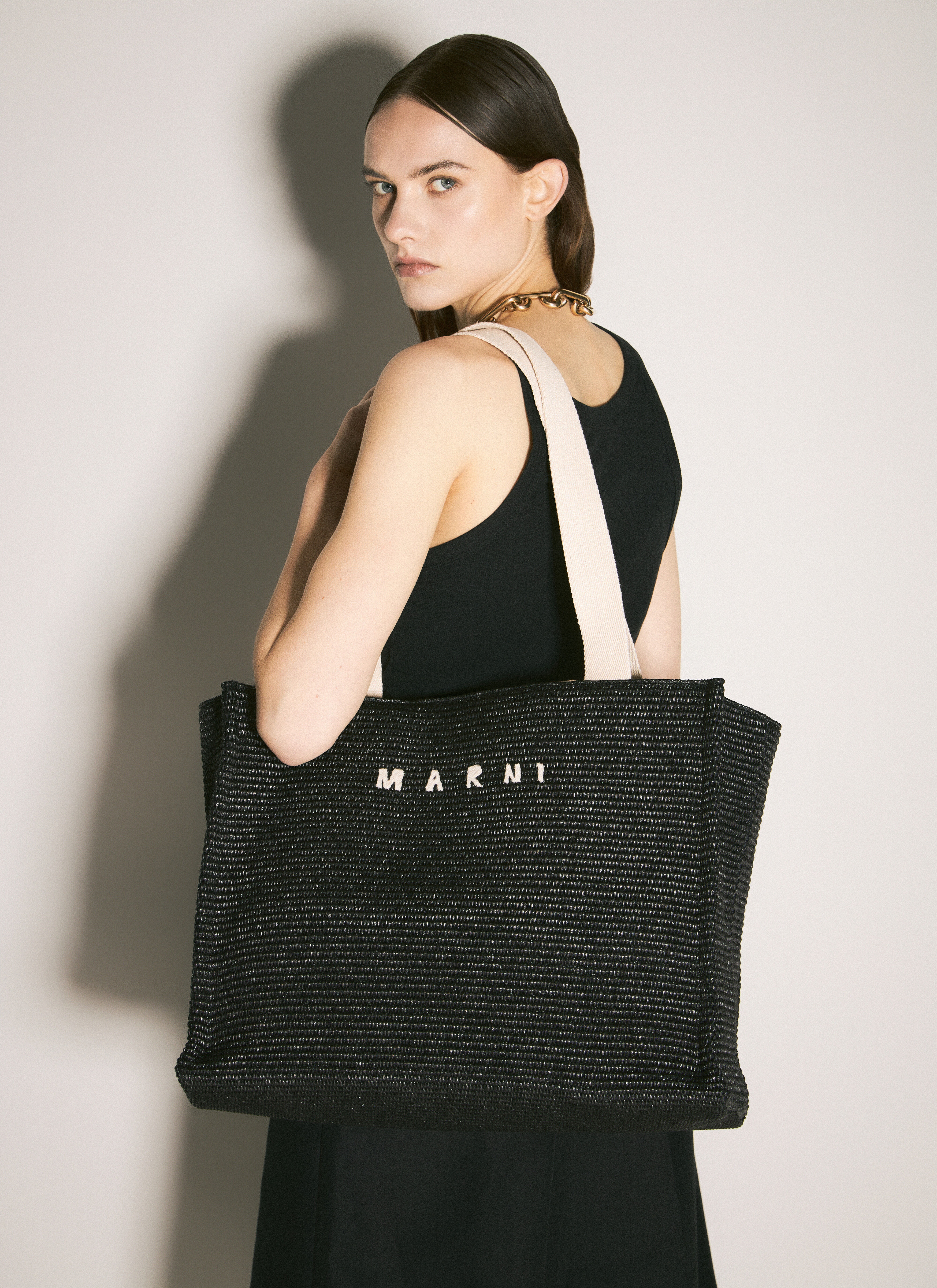 【MARNI】LARGE TOTE BAG Marni Large Tote Bag | lncc | REVERSIBLE